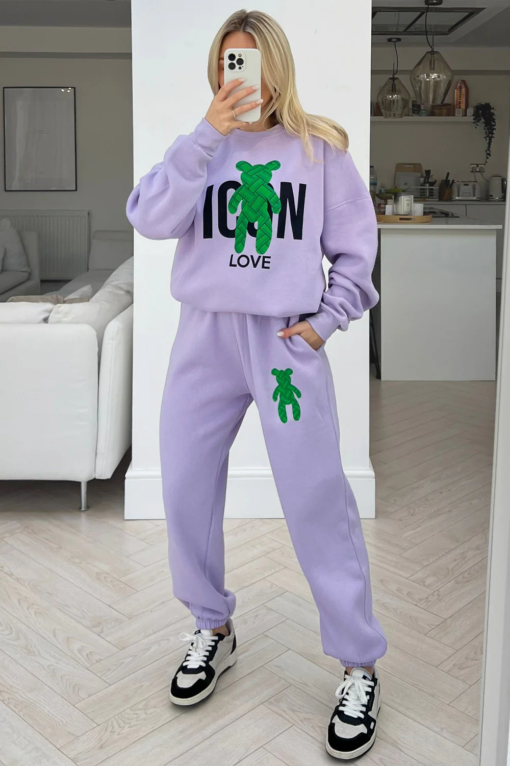 Green teddy lilac printed sweater loungewear set - Image 3