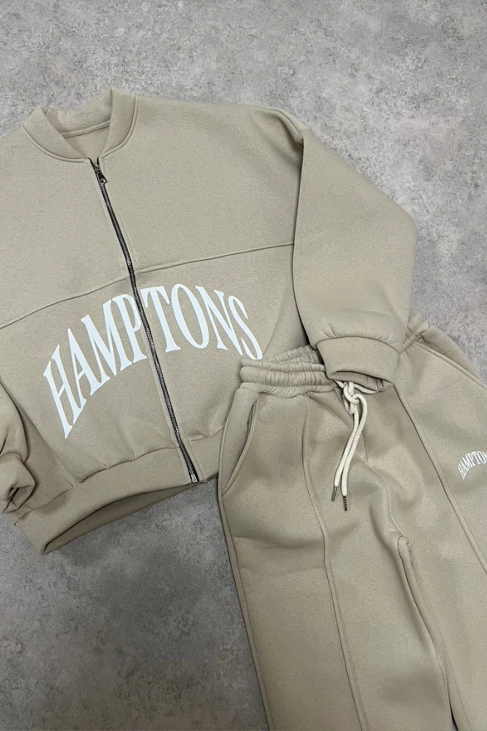 Hamptons bone printed bomber jacket and straight leg jogger - Image 4