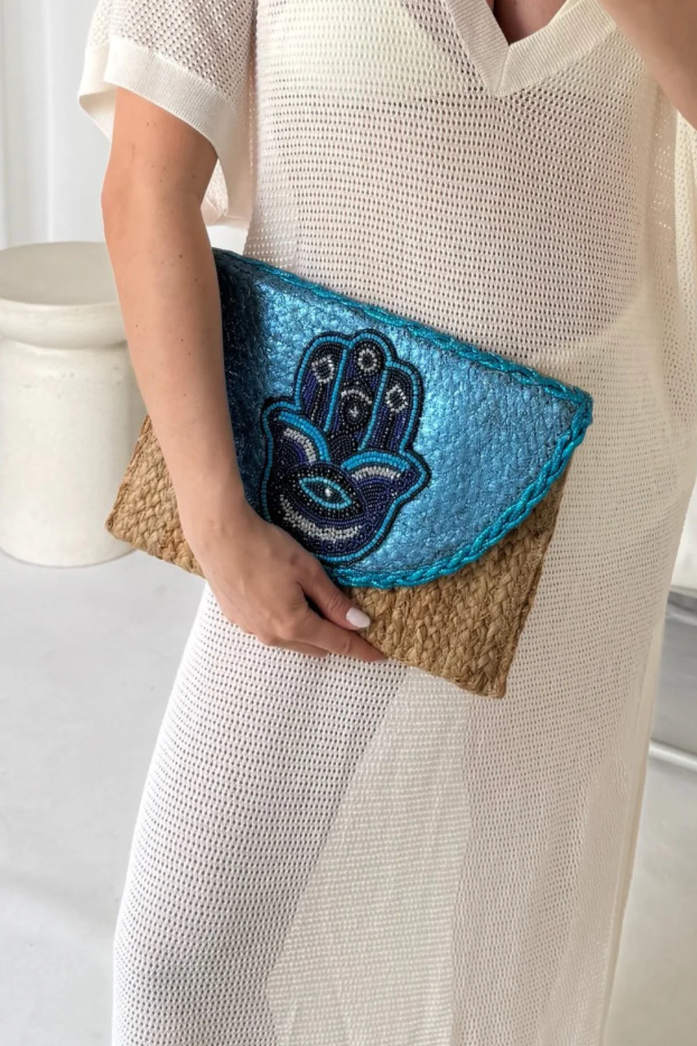 Hamza blue beaded crossbody bag - Image 3
