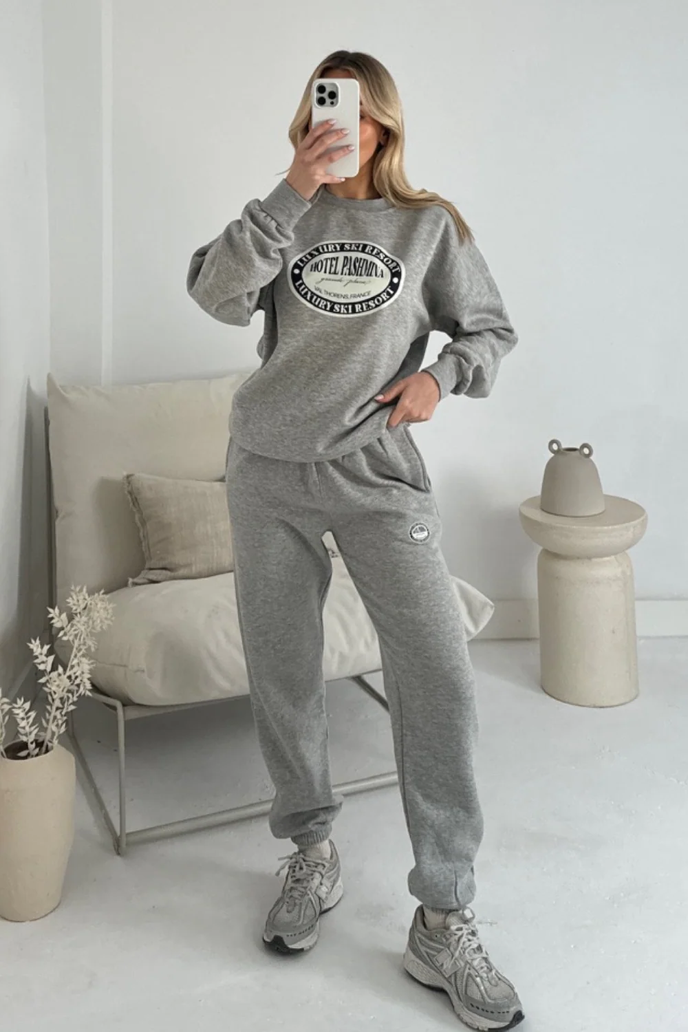 Hotel Pashmina melange grey printed sweater joggers loungewear - Image 3