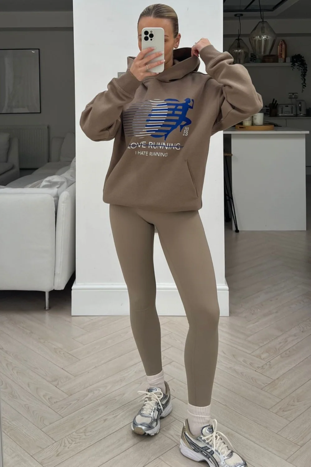 I hate running stone printed premium hoodie - Image 2