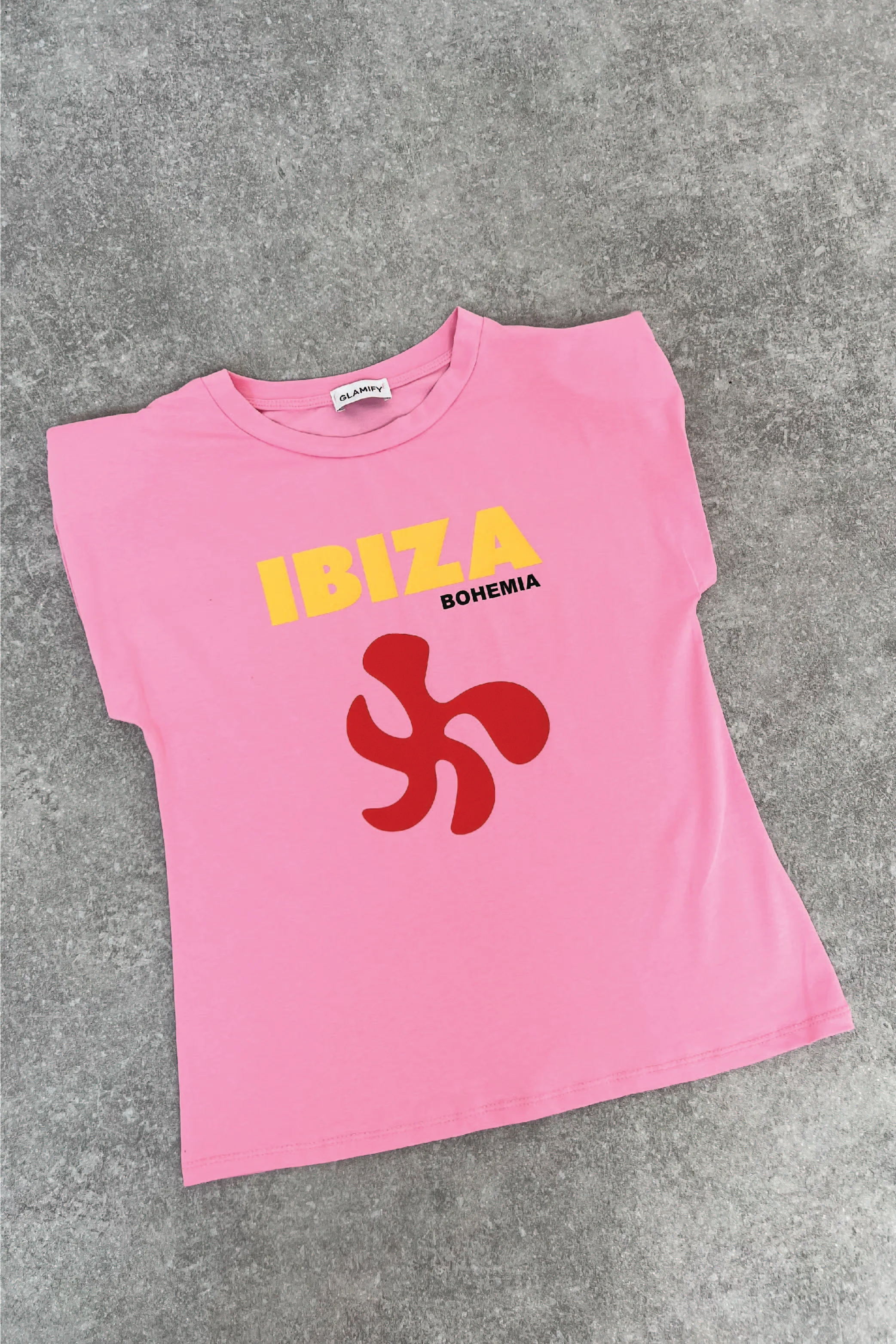 Ibiza printed pink shoulder pad t-shirt - Image 3