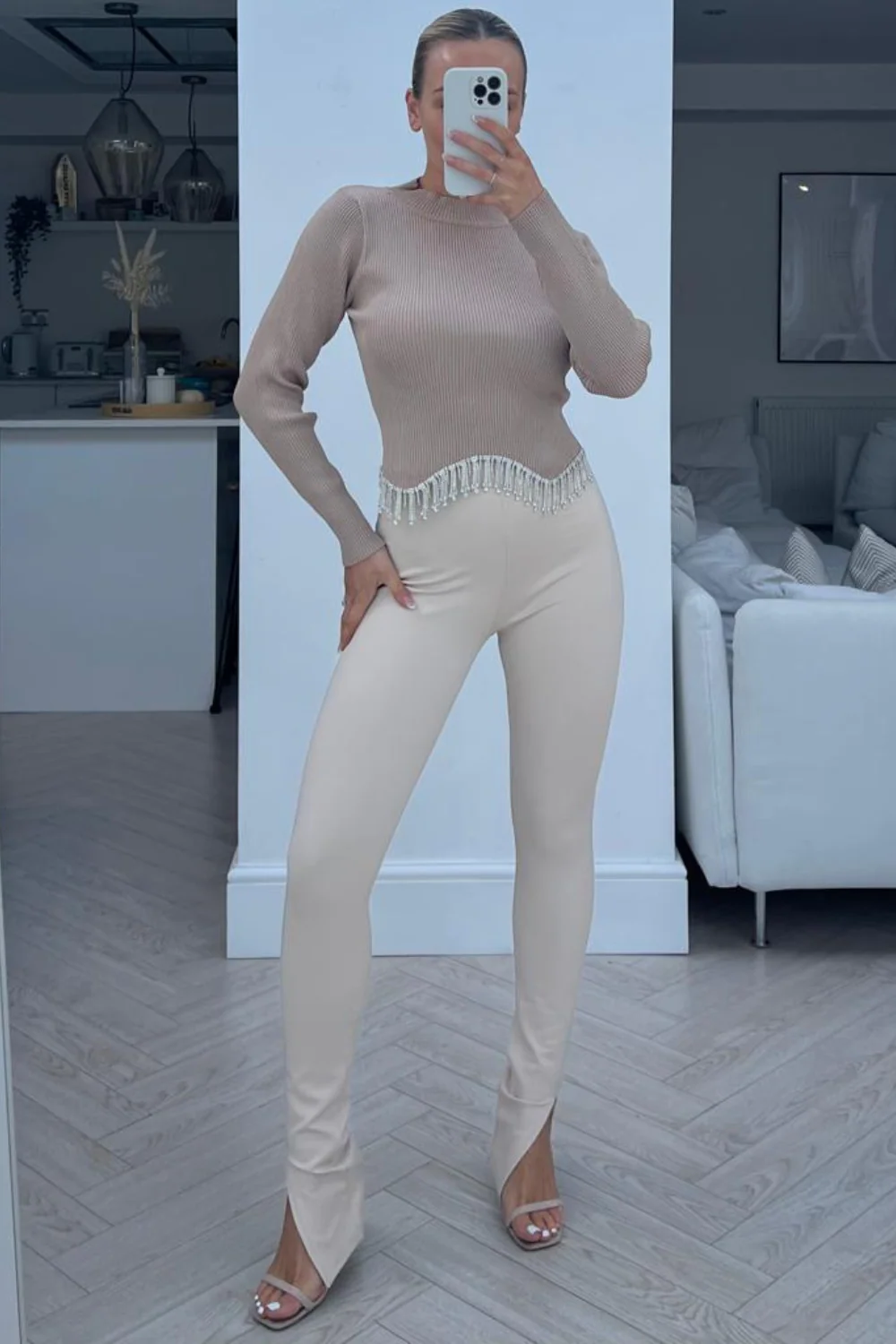 Immy beige split hem bandage leggings - Image 2