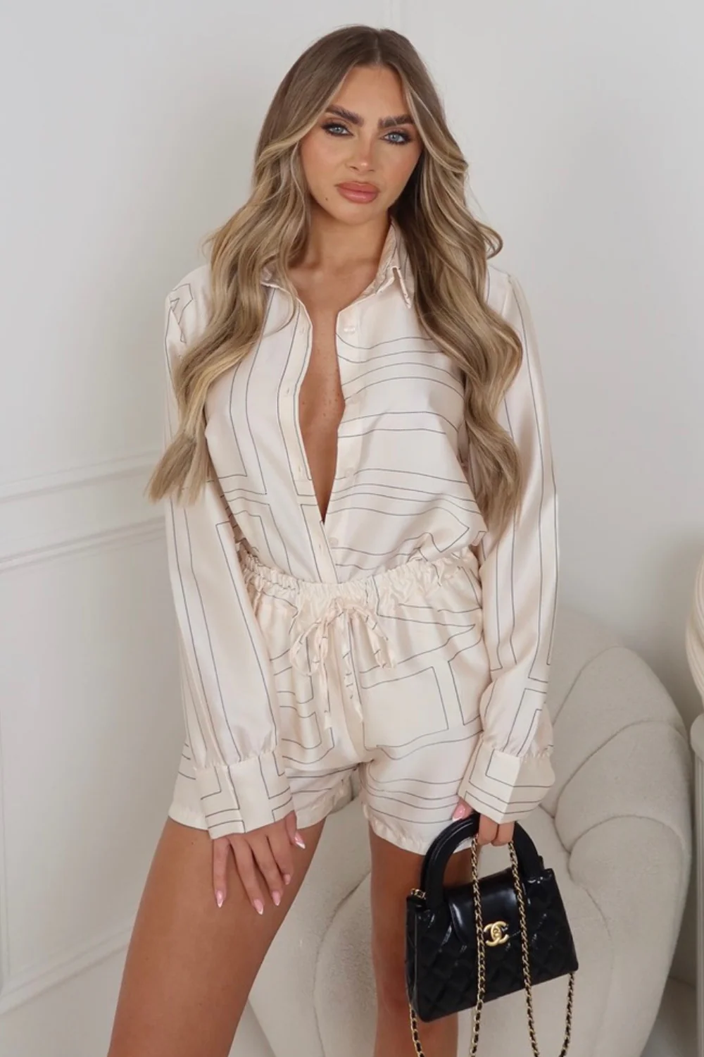IVY CREAM SATIN GEOMETRIC PRINT SHORTS CO ORD TWO PIECE SET - Image 2