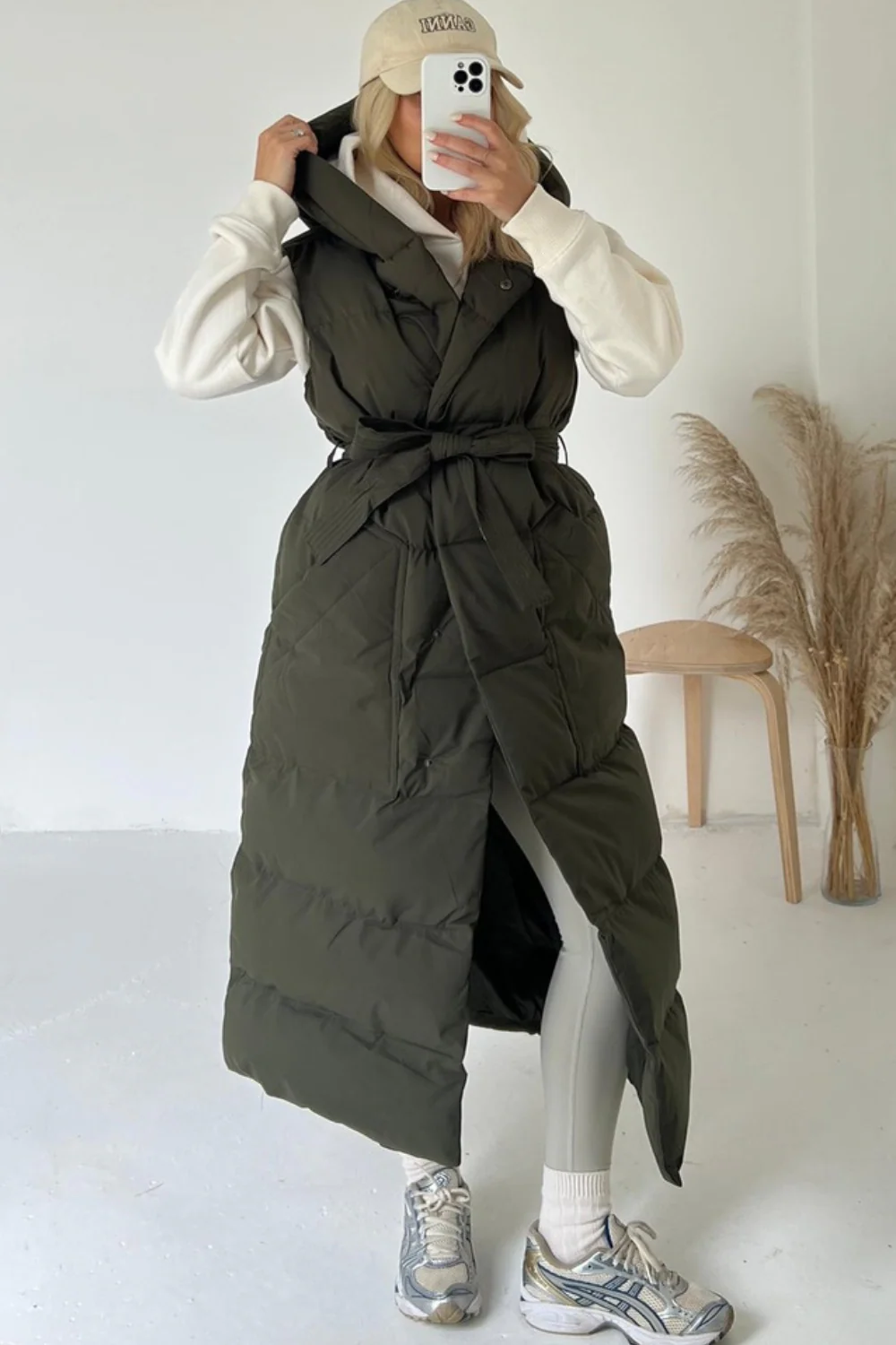 Jasmine khaki padded long hooded gilet - Image 2