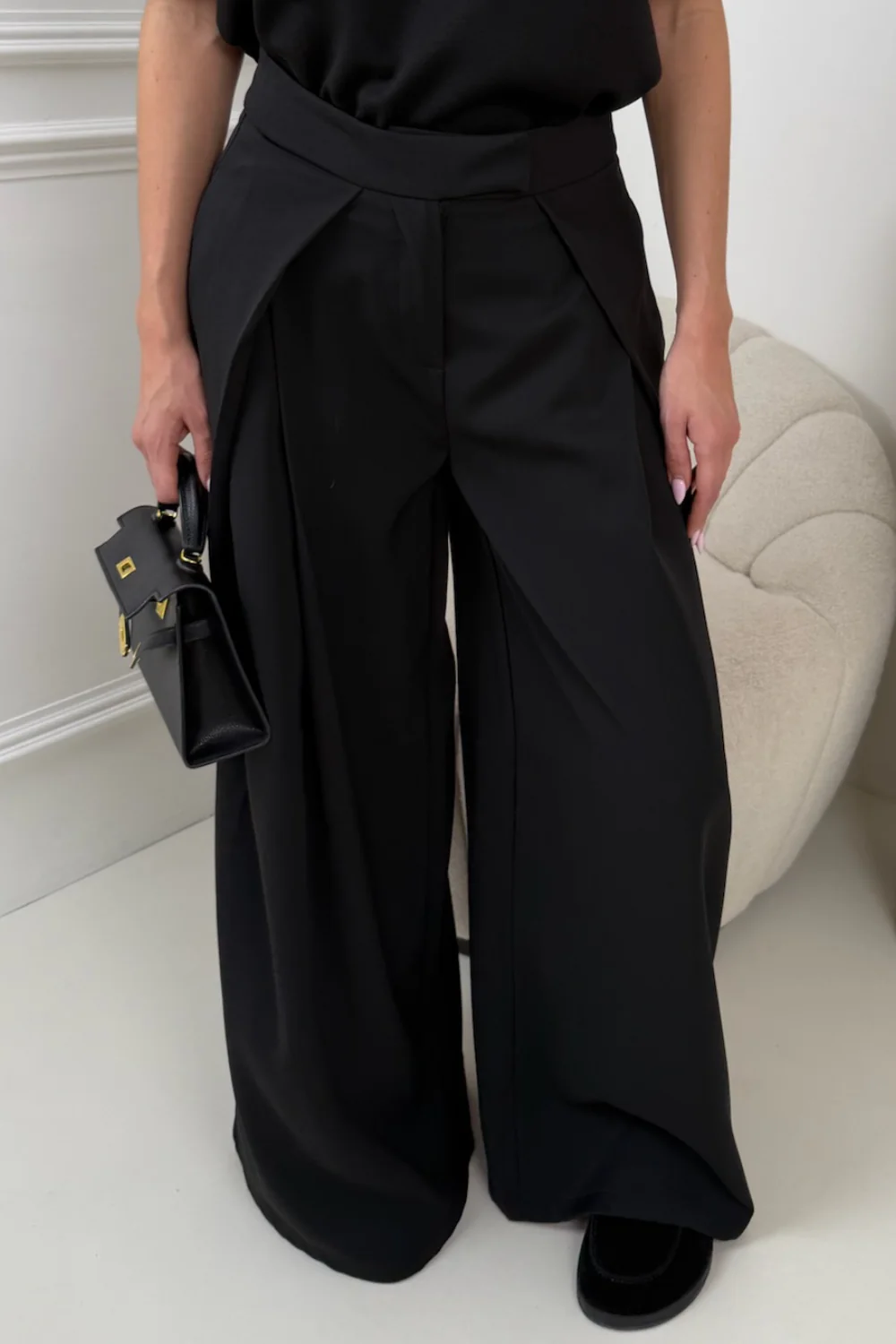 JORDAN BLACK STRAIGHT LEG TROUSERS - Image 3