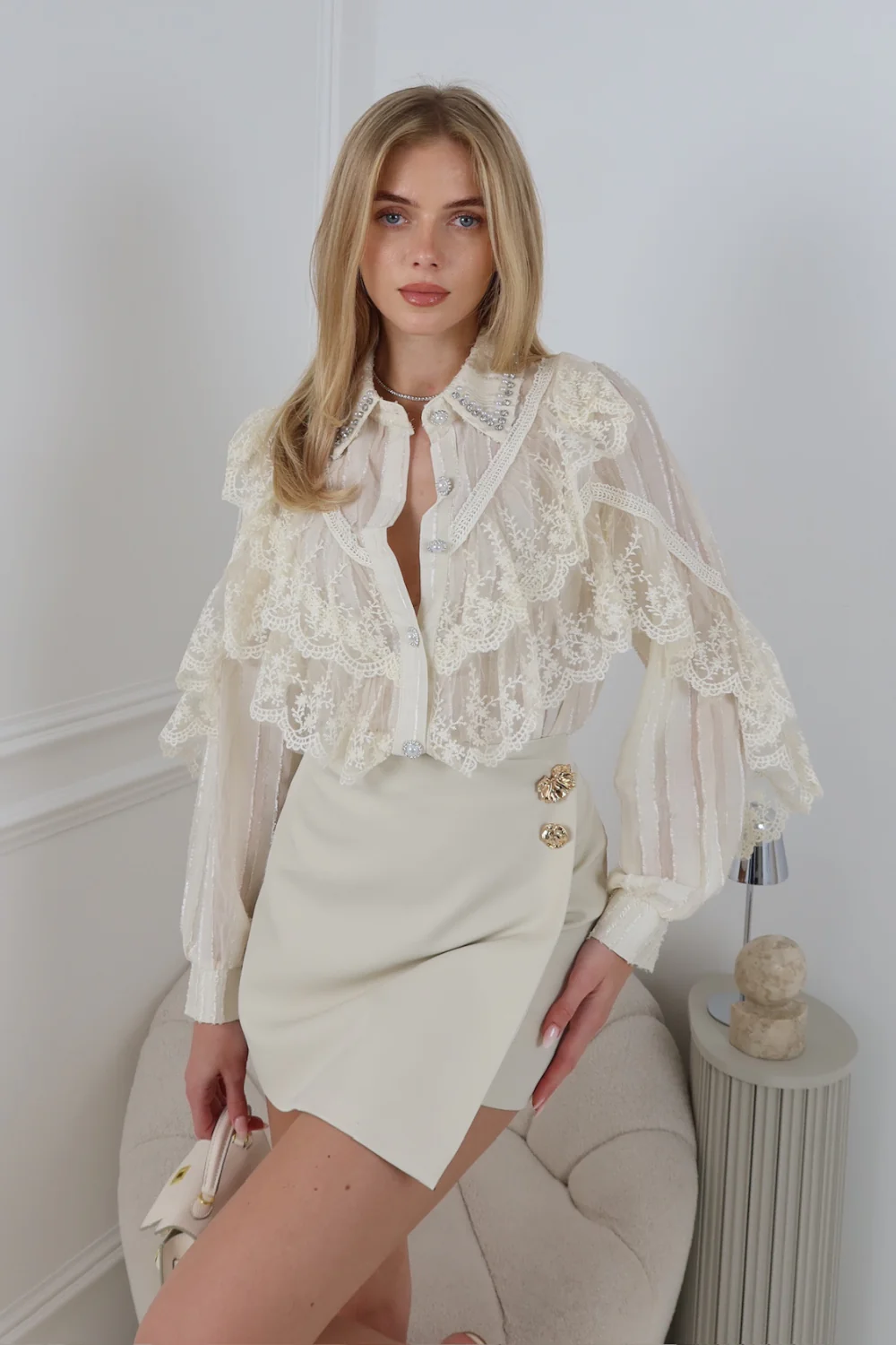 JUNE CREAM & GOLD BROOCH SKORT - Image 7