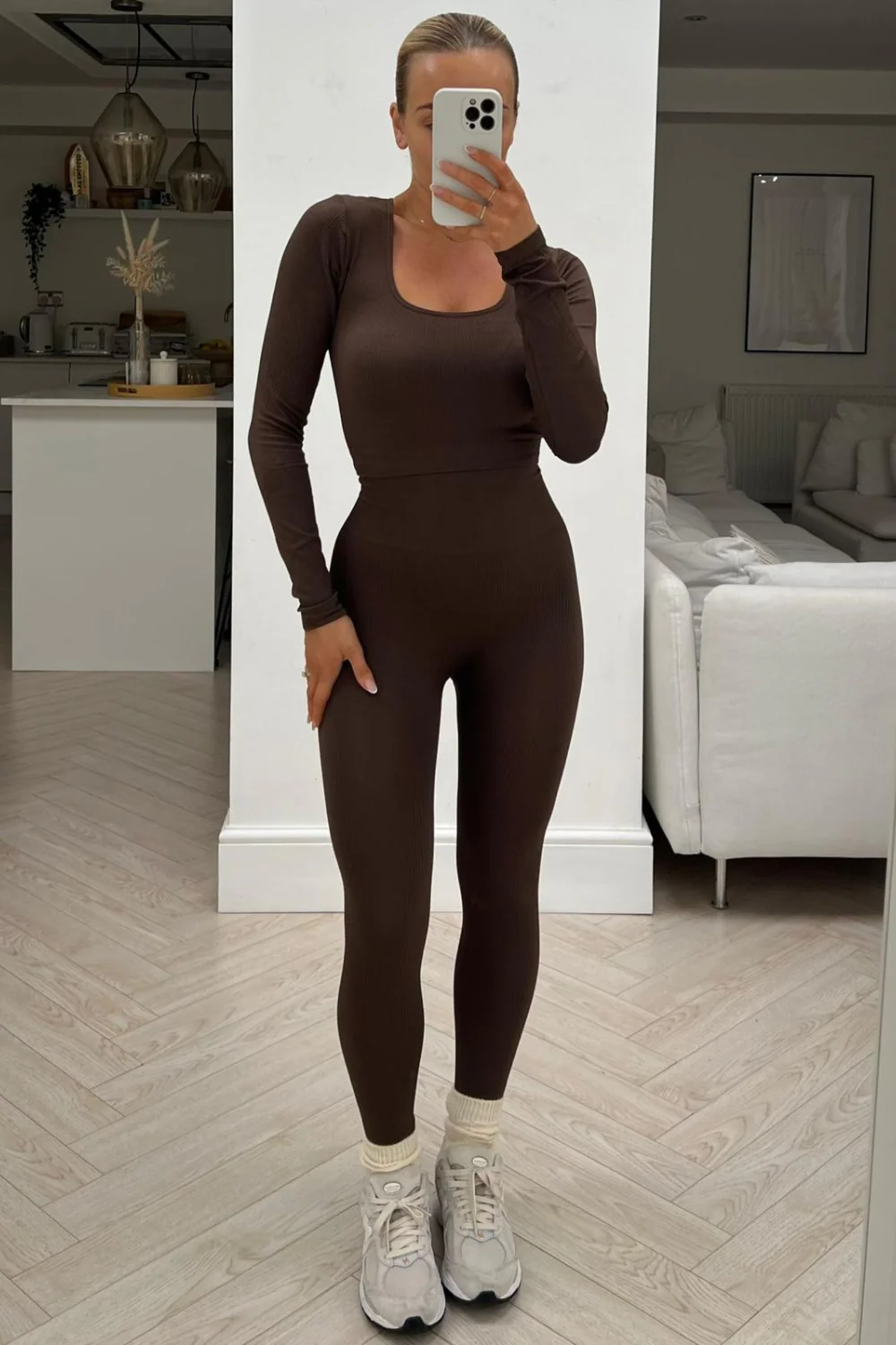 Kadie BROWN 2 piece cropped activewear set