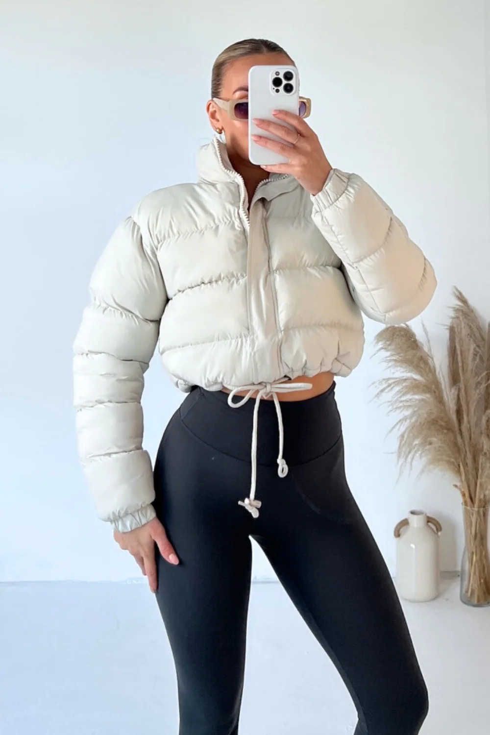 Karmin cream crop puffer coat - Image 3
