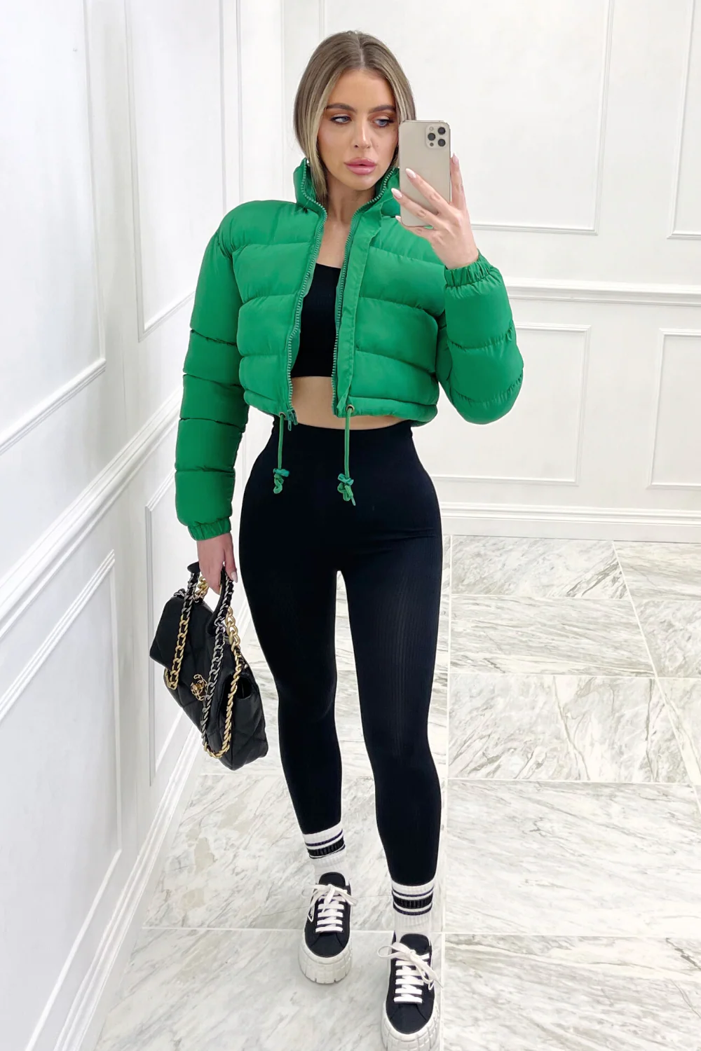 Karmin green crop puffer coat - Image 3