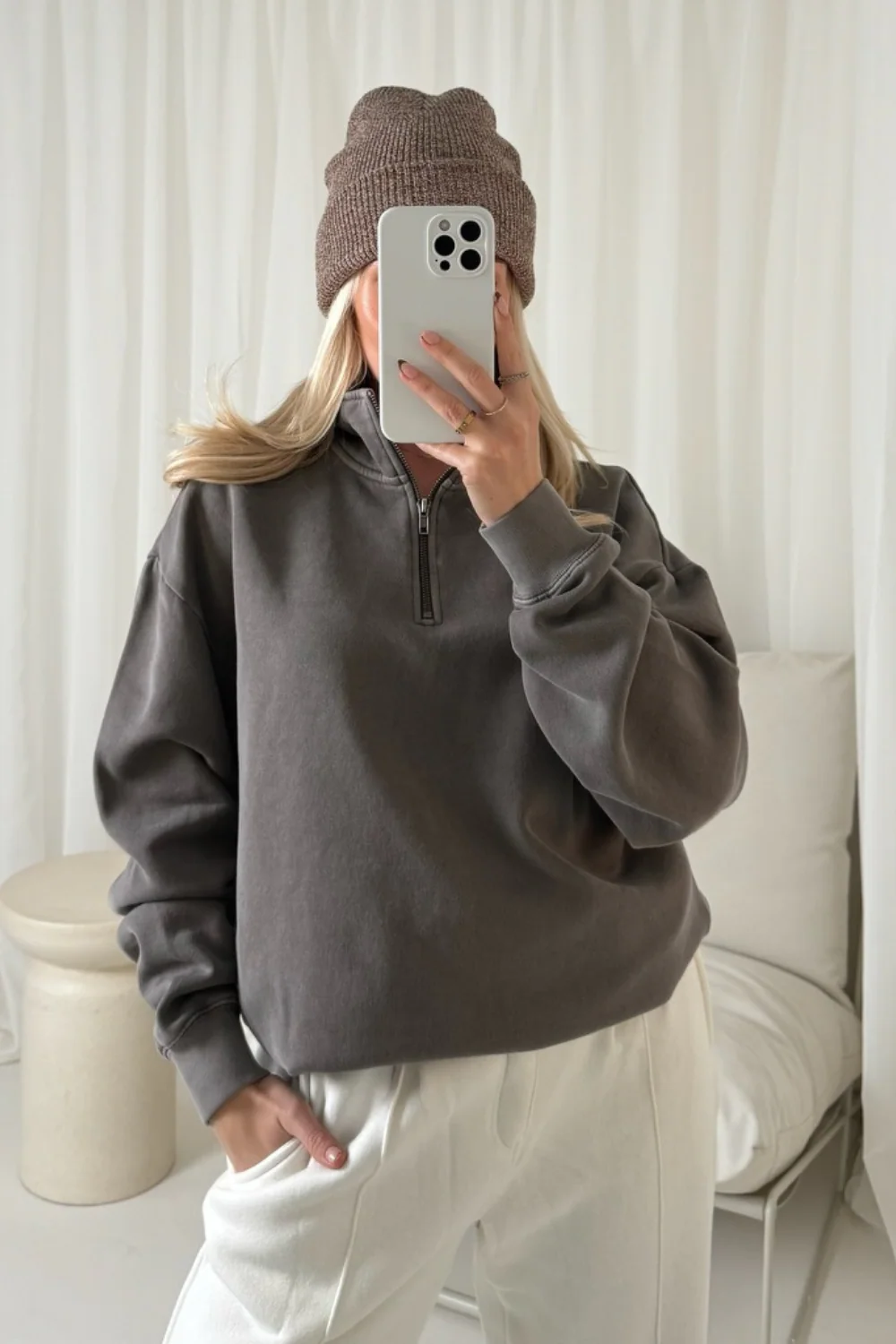 Konnie beige knit beanie hat - Image 2