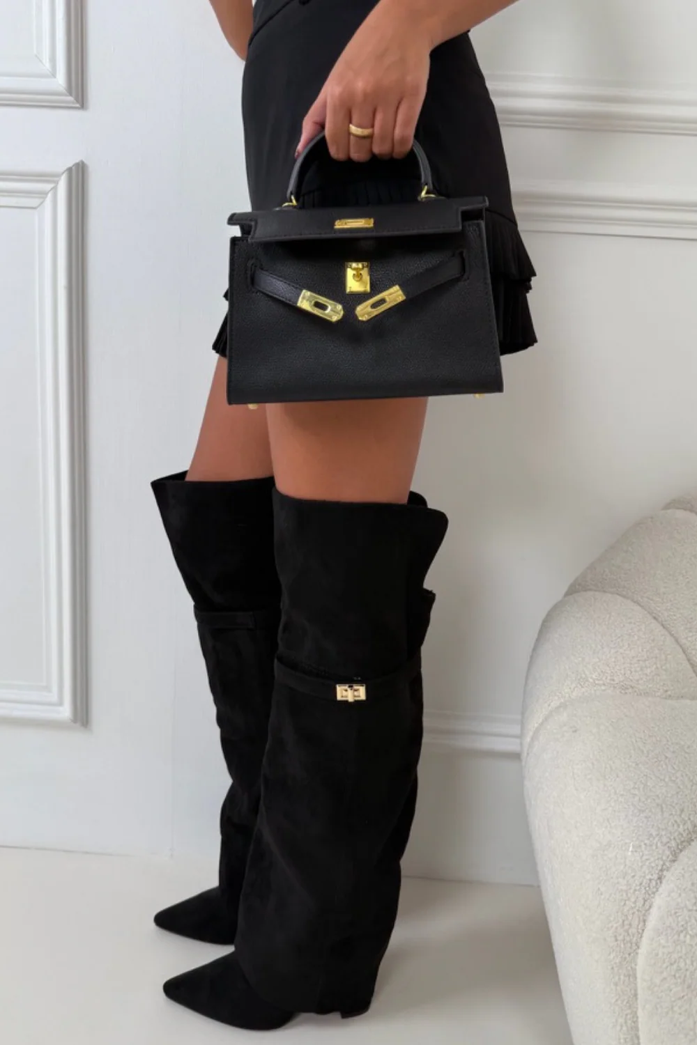 Chelsea black faux suede boots
