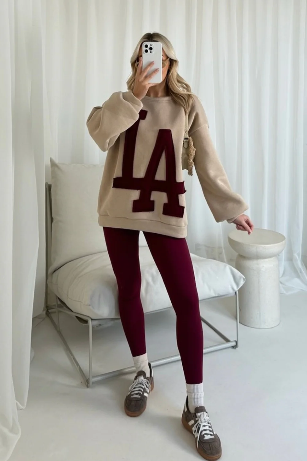 LA beige and burgundy sweater - Image 3