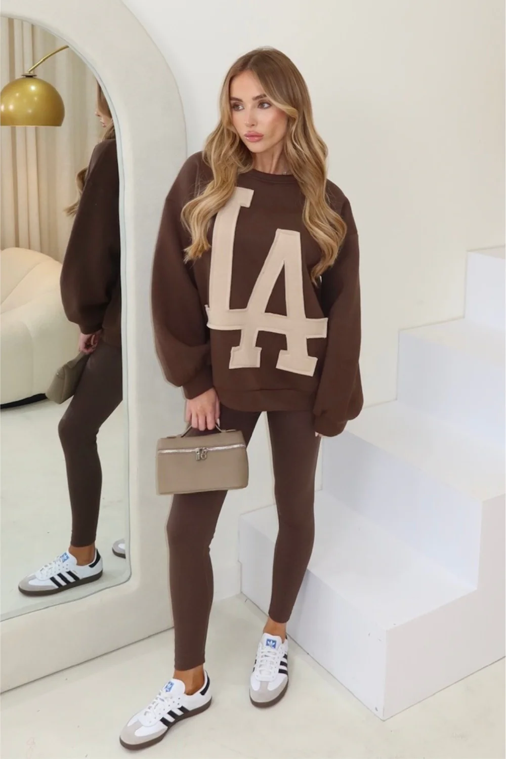 LA chocolate and beige sweater - Image 3