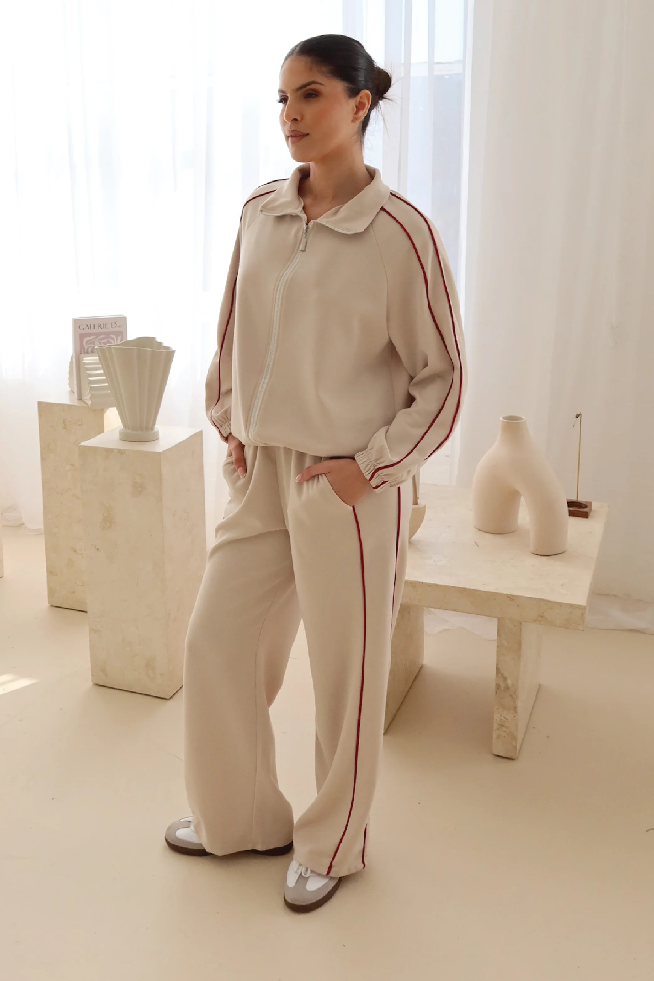 Lauren beige contrast piping zip jacket & trouser loungewear - Image 4
