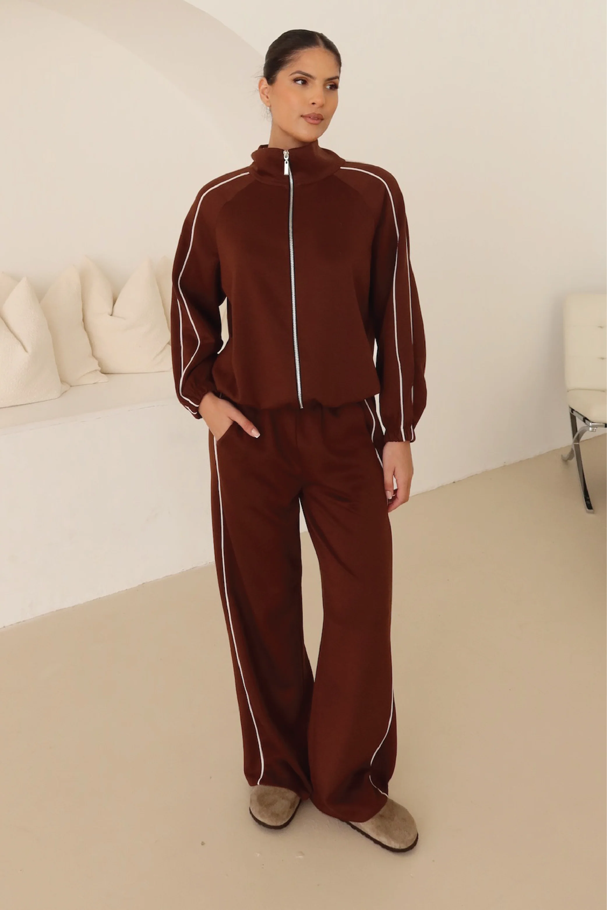 Lauren chocolate contrast piping zip jacket & trouser loungewear - Image 3