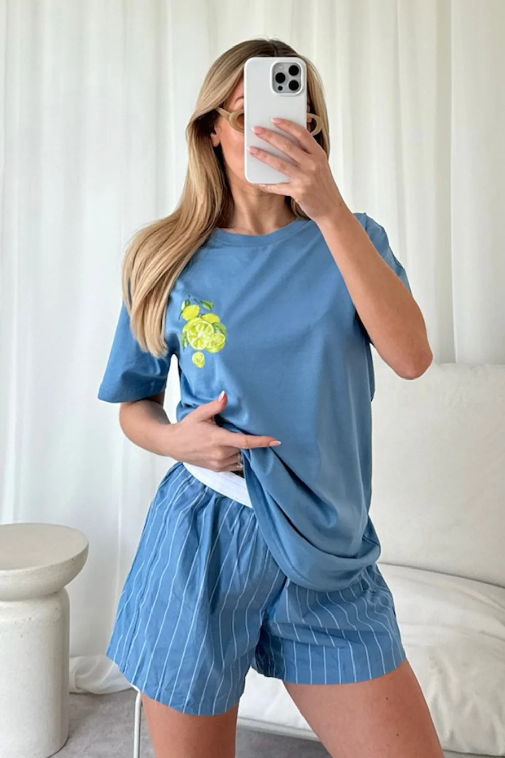 Lemons Printed blue T-shirt - Image 2