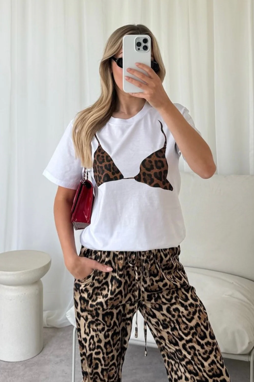 Leopard bra white printed t-shirt