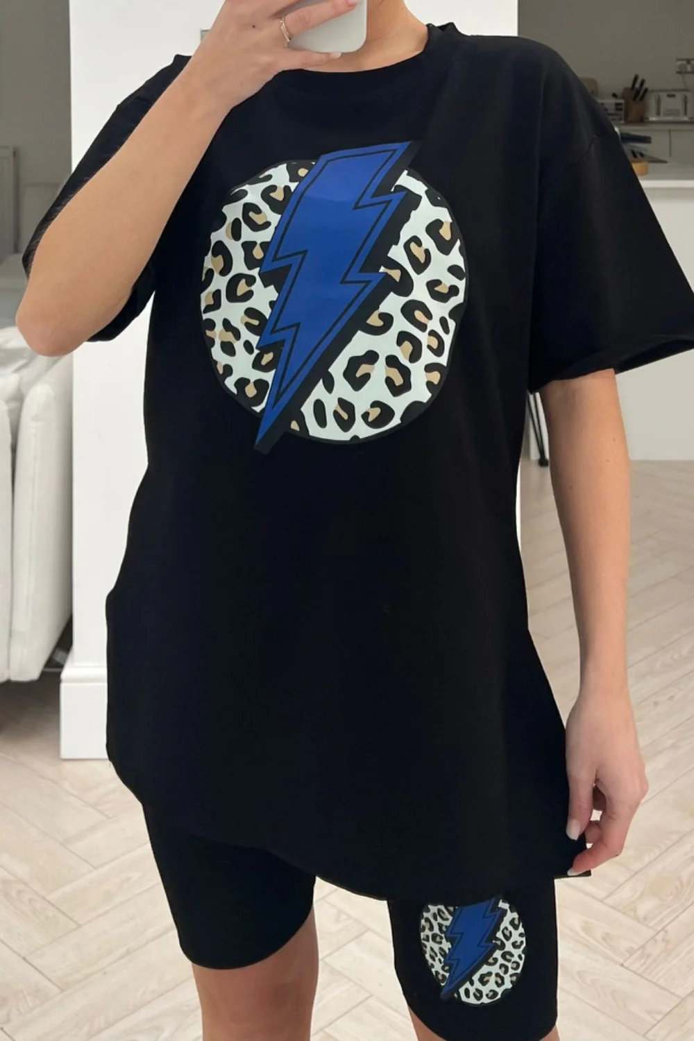lightening leopard black printed cycling short co-ord - Image 3
