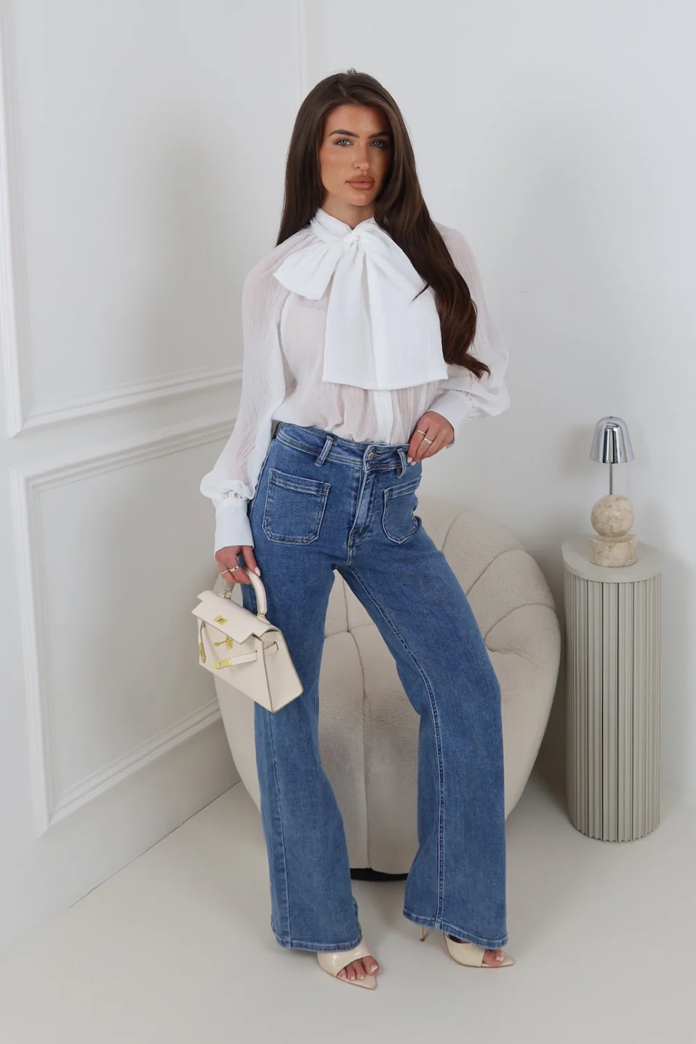 LILA WHITE NECK TIE SHIRT