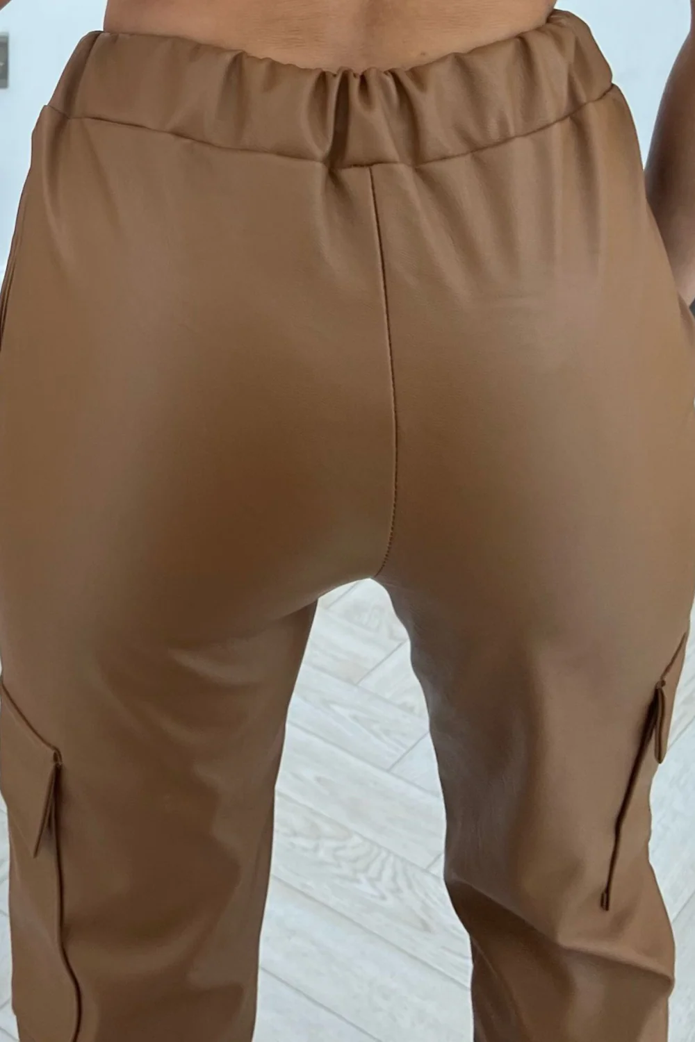 Lilly camel cuffed pu cargo trousers - Image 2