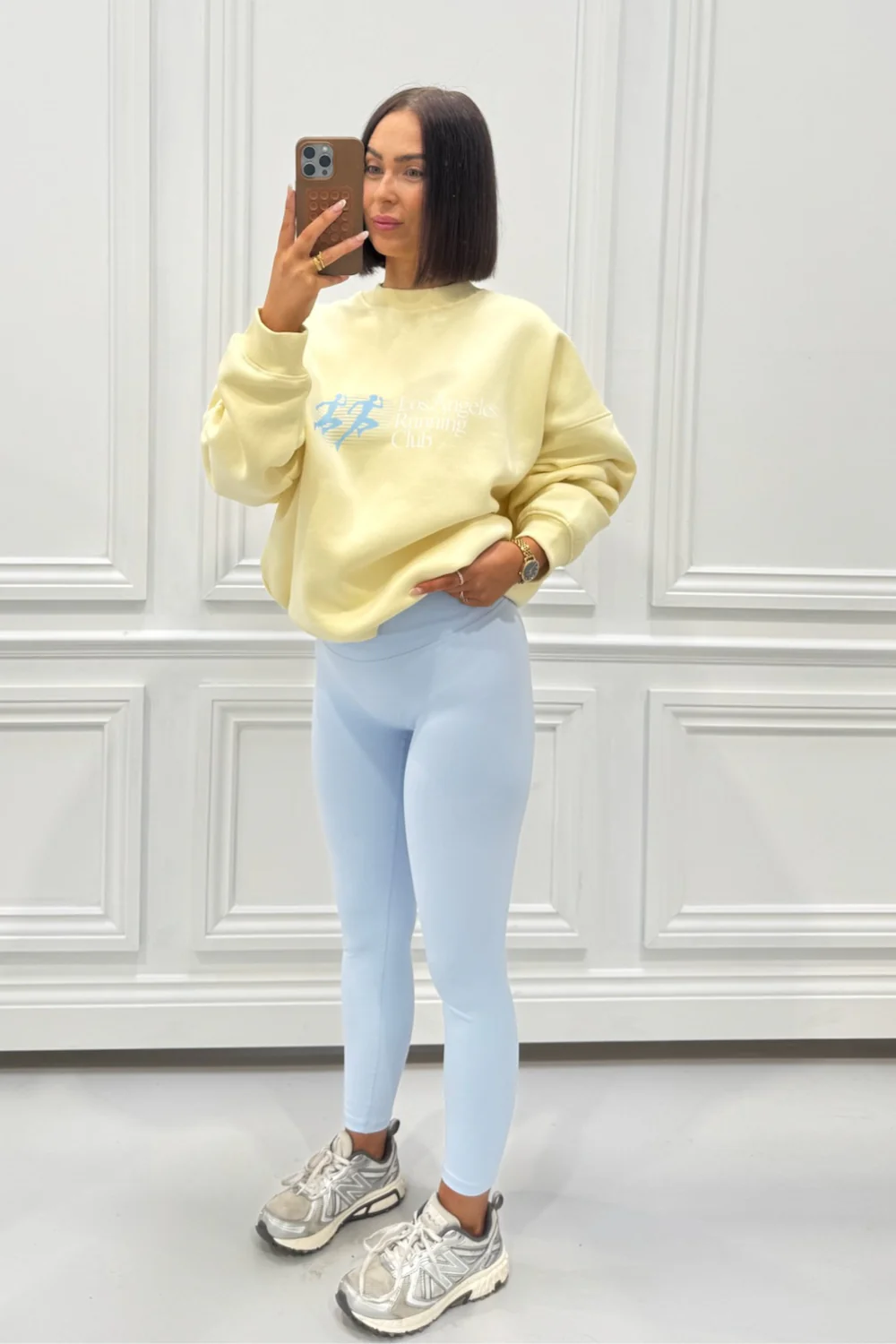 LOS ANGELES RUNNING CLUB BUTTER YELLOW PRINTED SWEATER