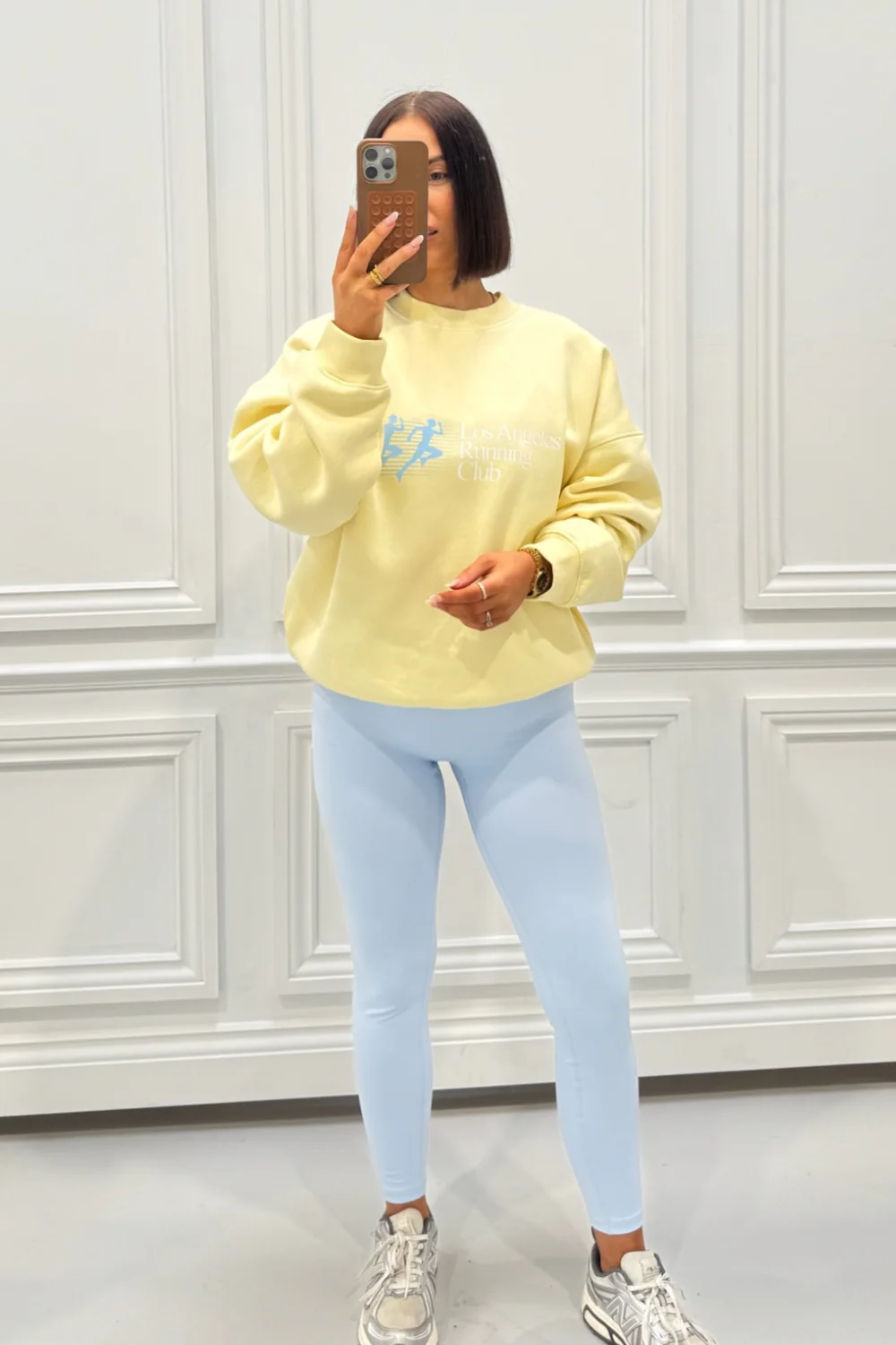 LOS ANGELES RUNNING CLUB BUTTER YELLOW PRINTED SWEATER - Image 3