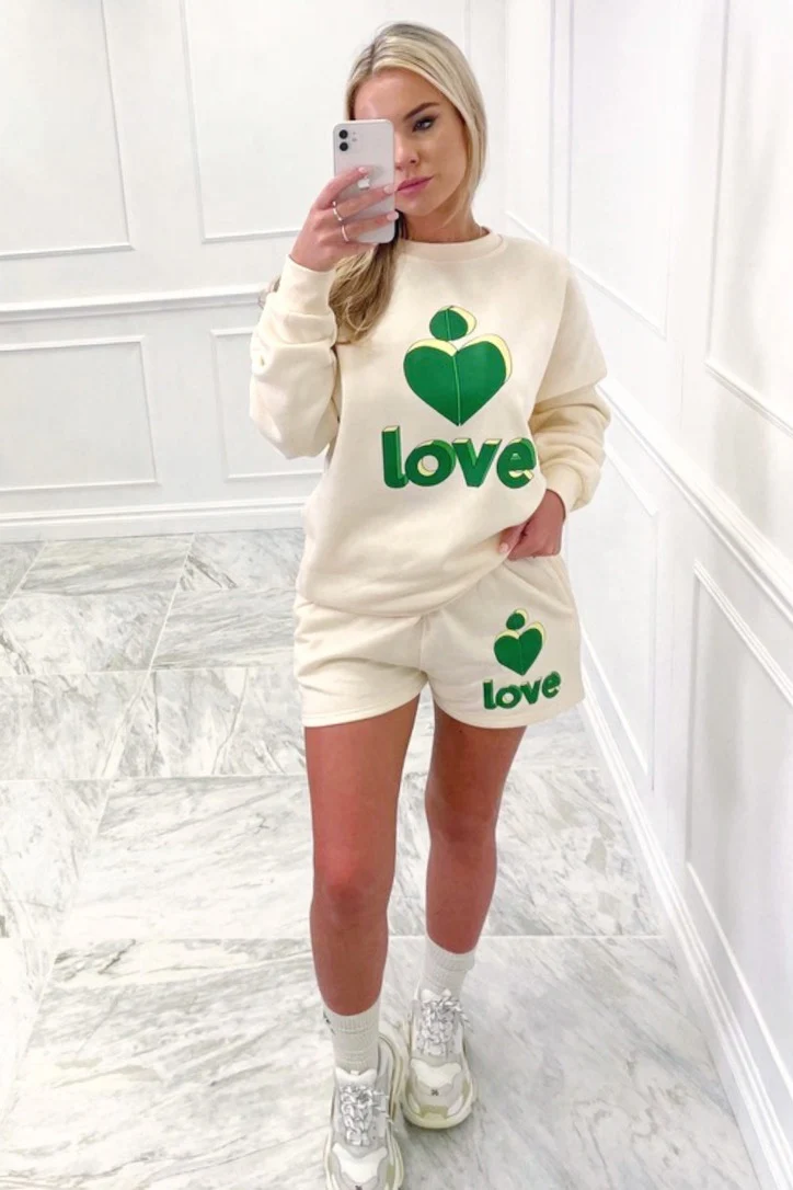 Love heart green & ecru sweater short loungewear set - Image 5