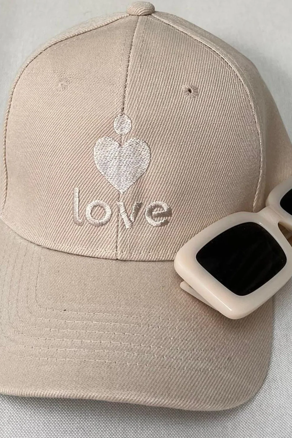 Love heart stone embroidered cap