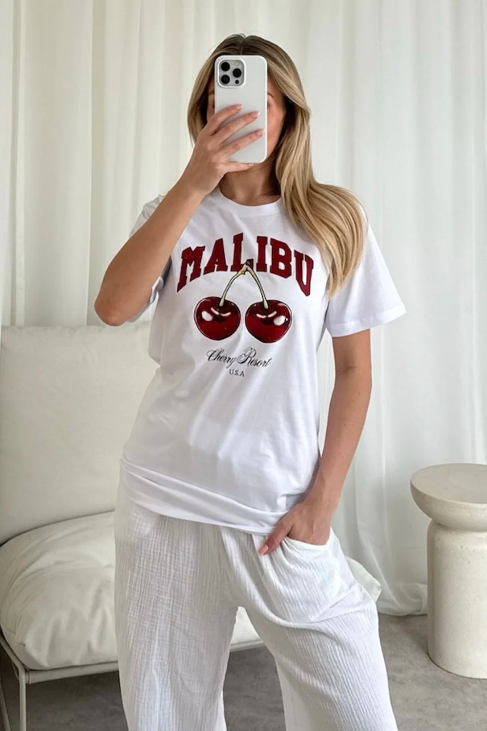 Malibu cherry printed white T-shirt - Image 4