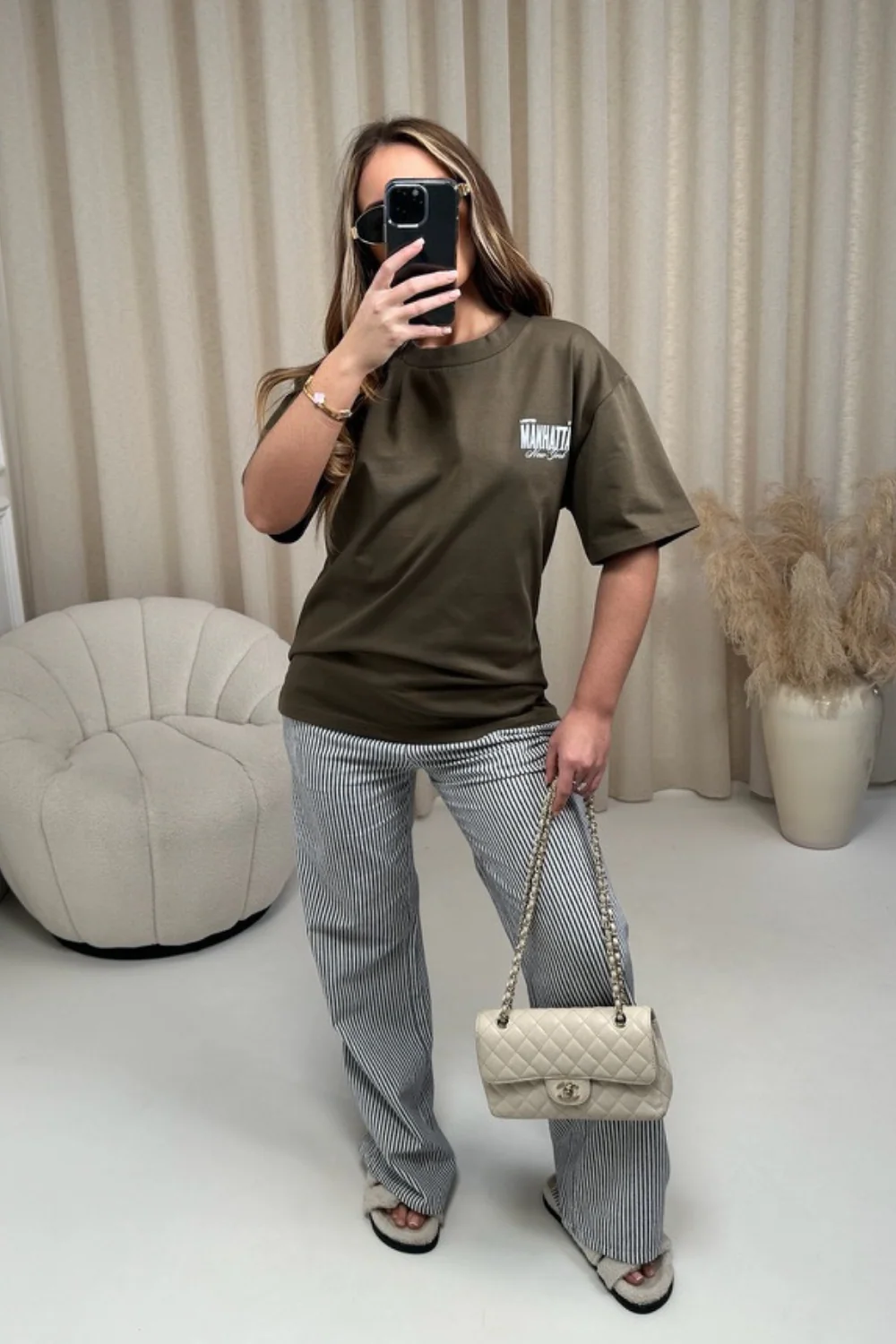 Manhattan mocha printed heavyweight oversized t-shirt - Image 4