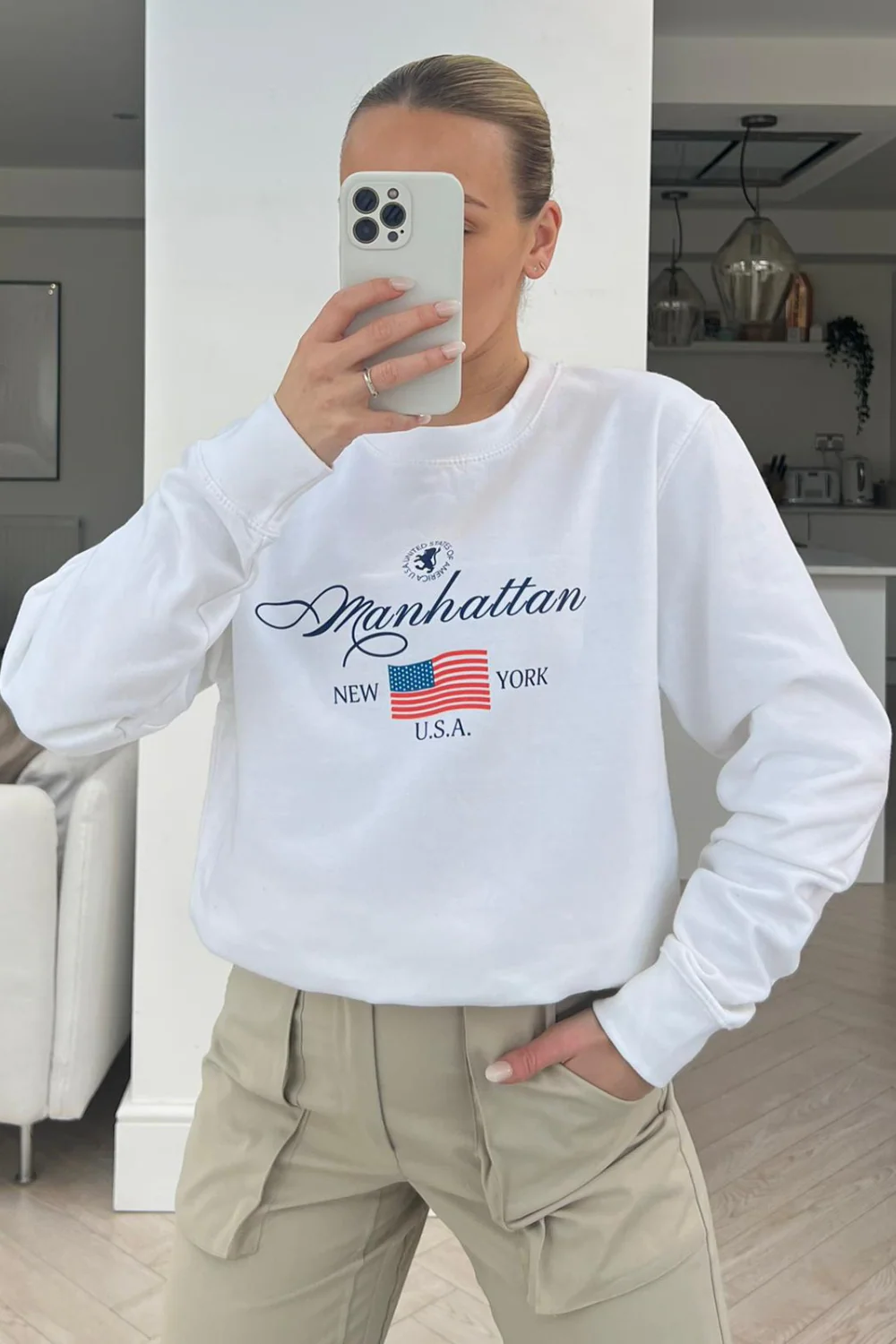 Manhattan white printed round neck sweater