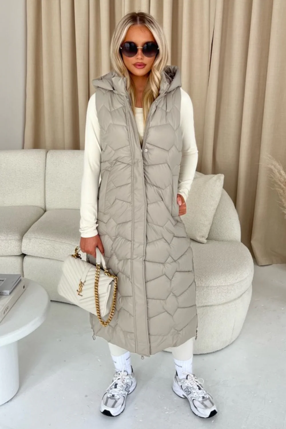 Maria beige geometric puffer gilet - Image 3