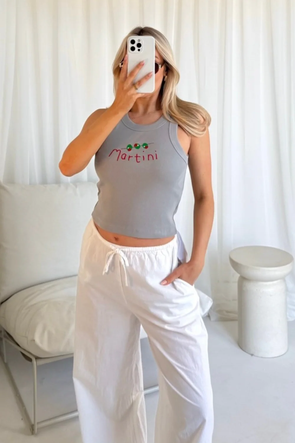 Martini grey embroidered ribbed vest - Image 2