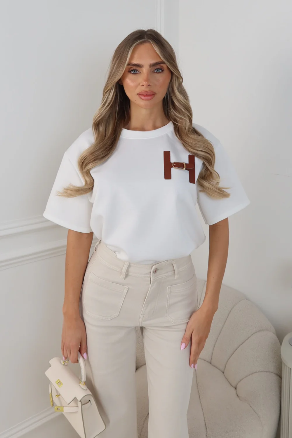 MIA CREAM T-SHIRT WITH FAUX LEATHER H BUCKLE