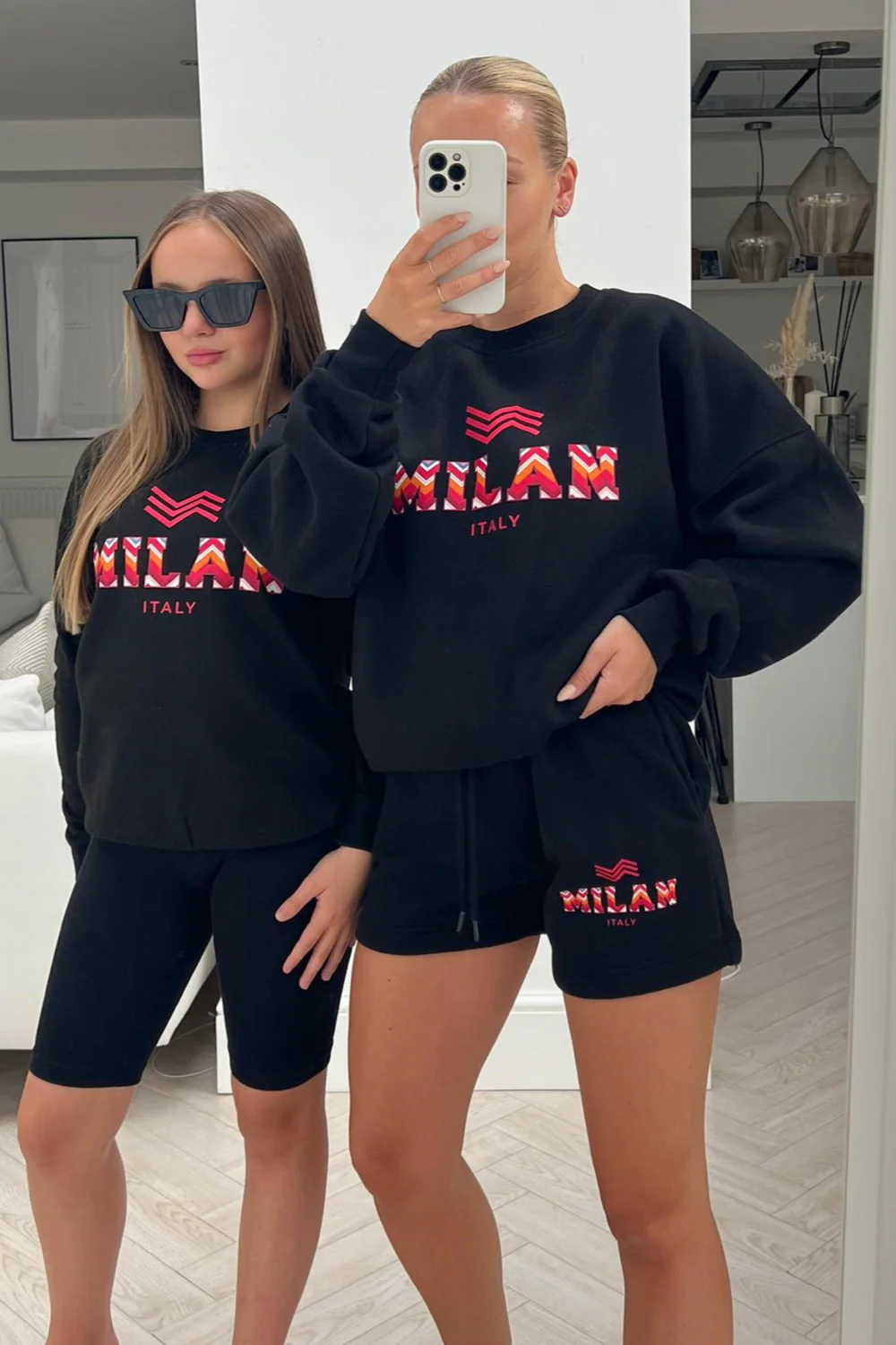 Mini Milan Italy zigzag black printed sweater - Image 5