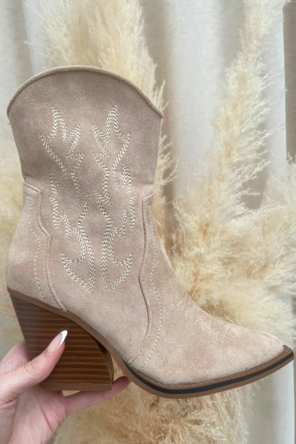 Millie beige short cowboy boots