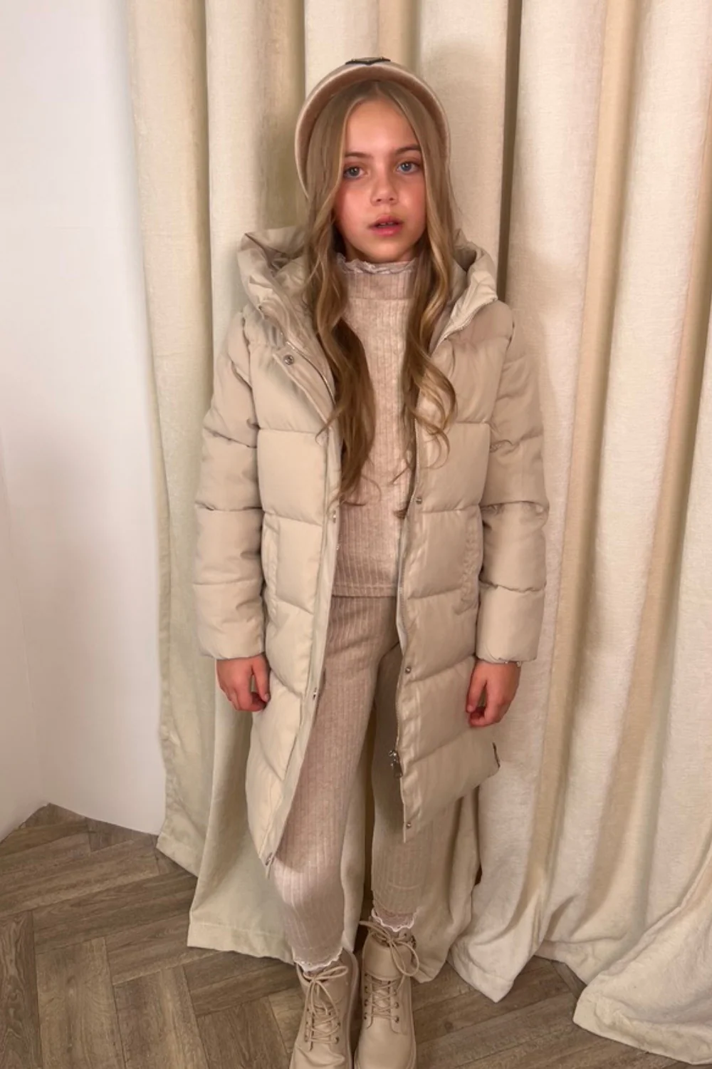 Mini Amy cream long puffer coat - Image 3