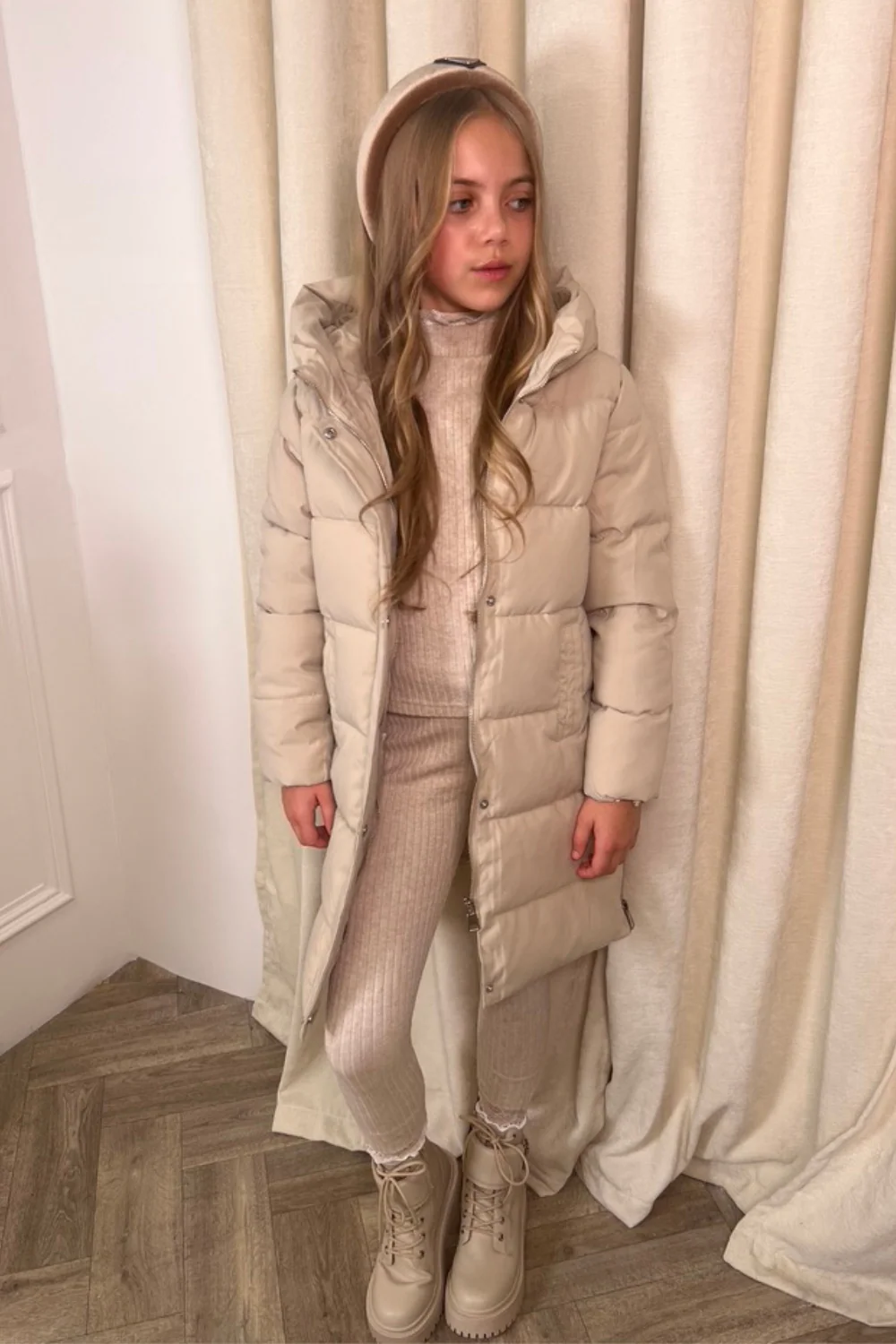Mini Amy cream long puffer coat - Image 4