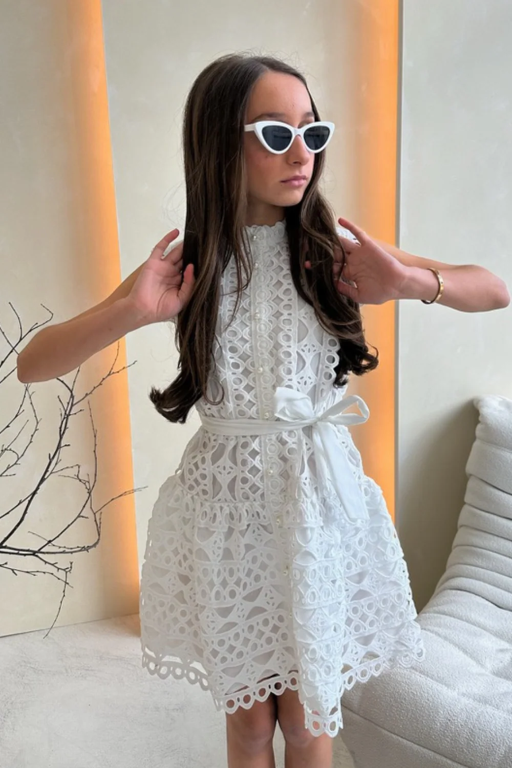 Mini Blair white lace belted dress - Image 3