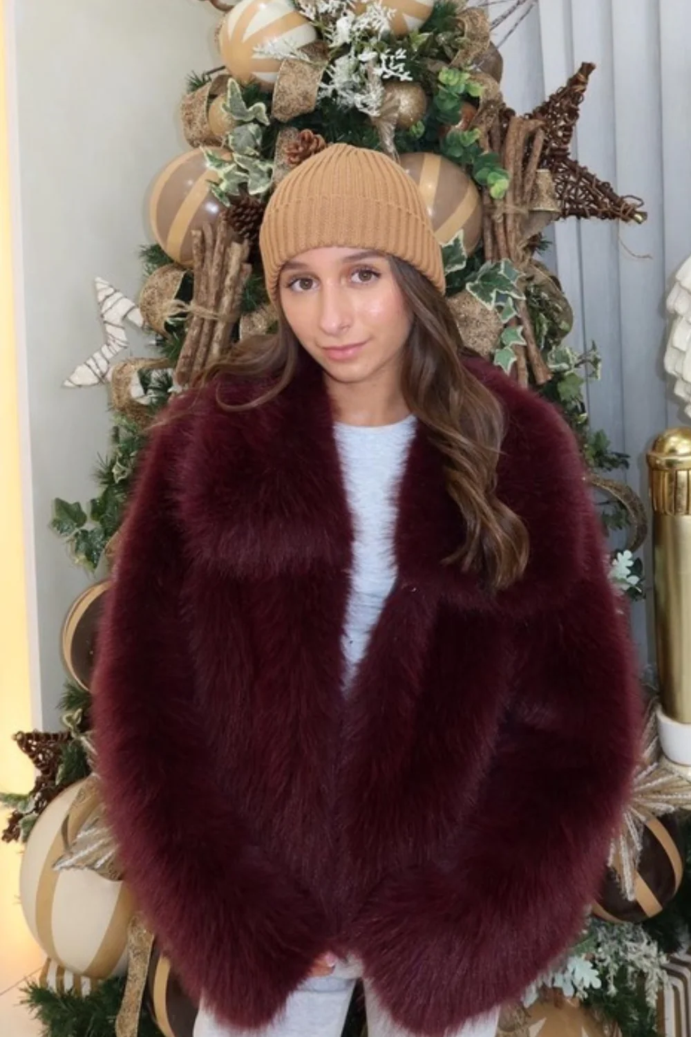 Mini camel knit beanie hat