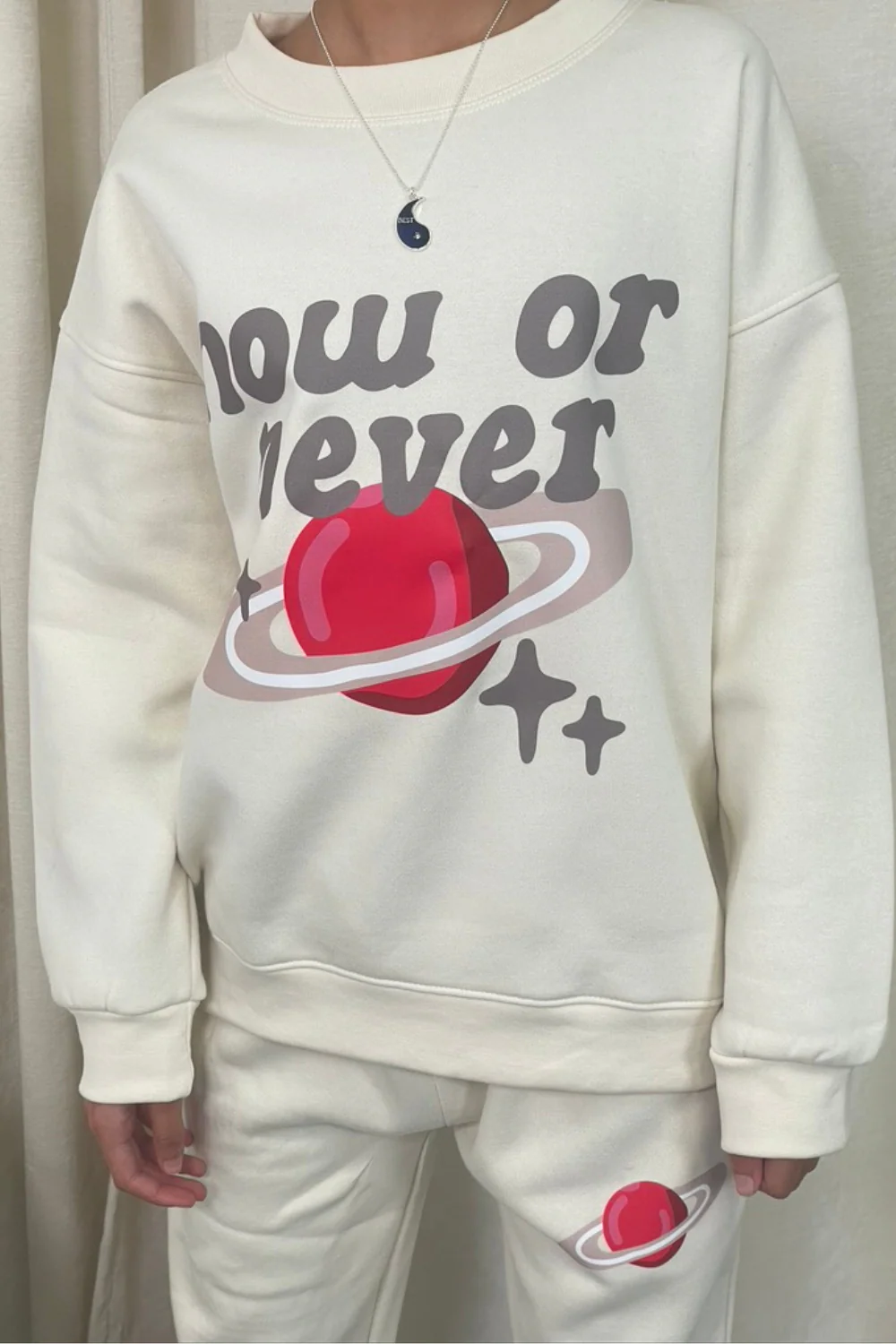 Mini ecru now or never printed sweater jogger loungewear - Image 2