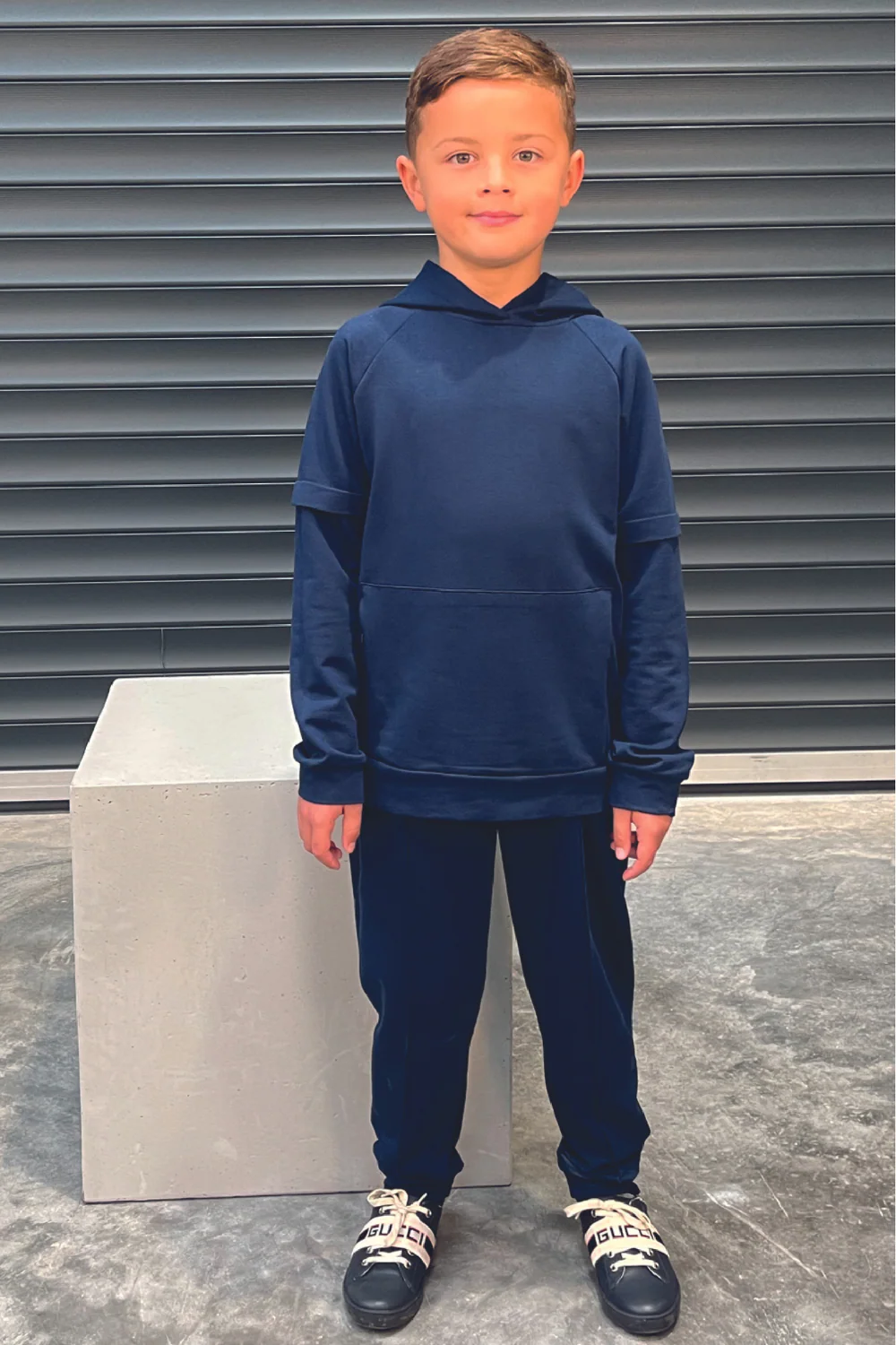 Mini Frankie Navy Hooded boys loungewear set - Image 3