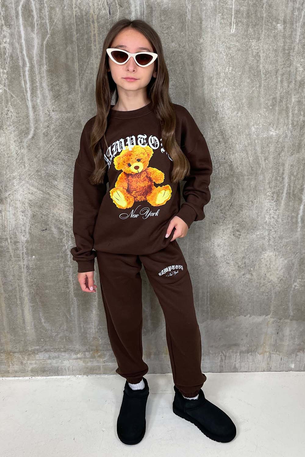 Mini Hamptons Teddy chocolate sweater loungewear set - Image 2