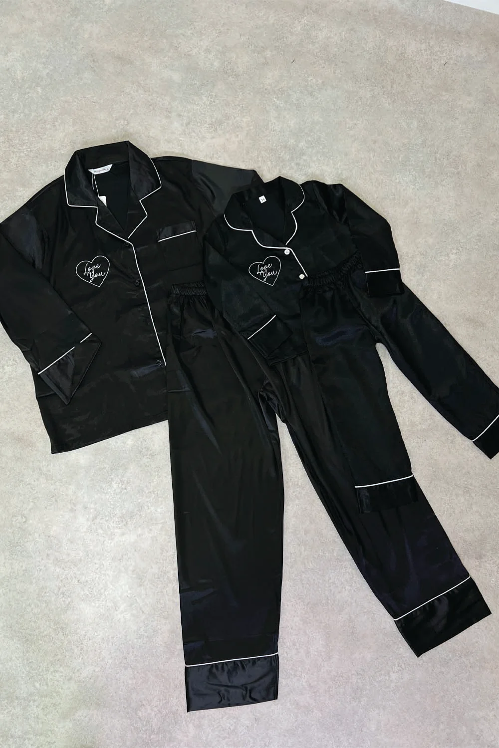 Mini Love you black satin embroidered pyjamas - Image 3