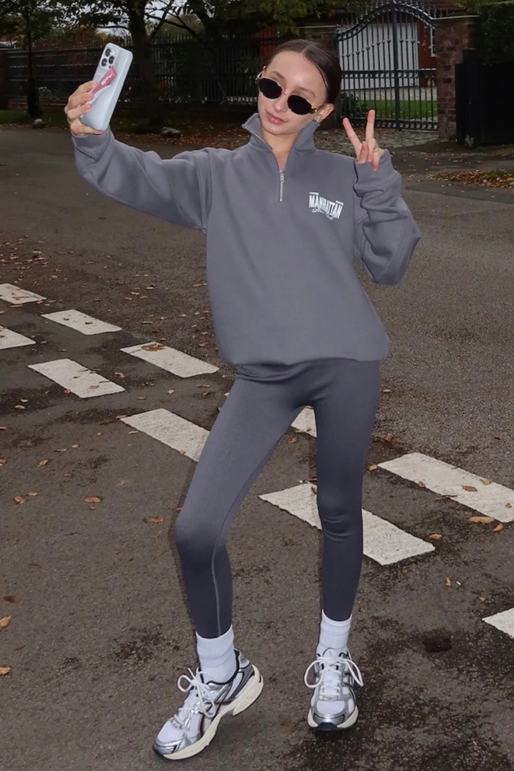 Mini manhattan steel grey printed 3/4 sweater - Image 2