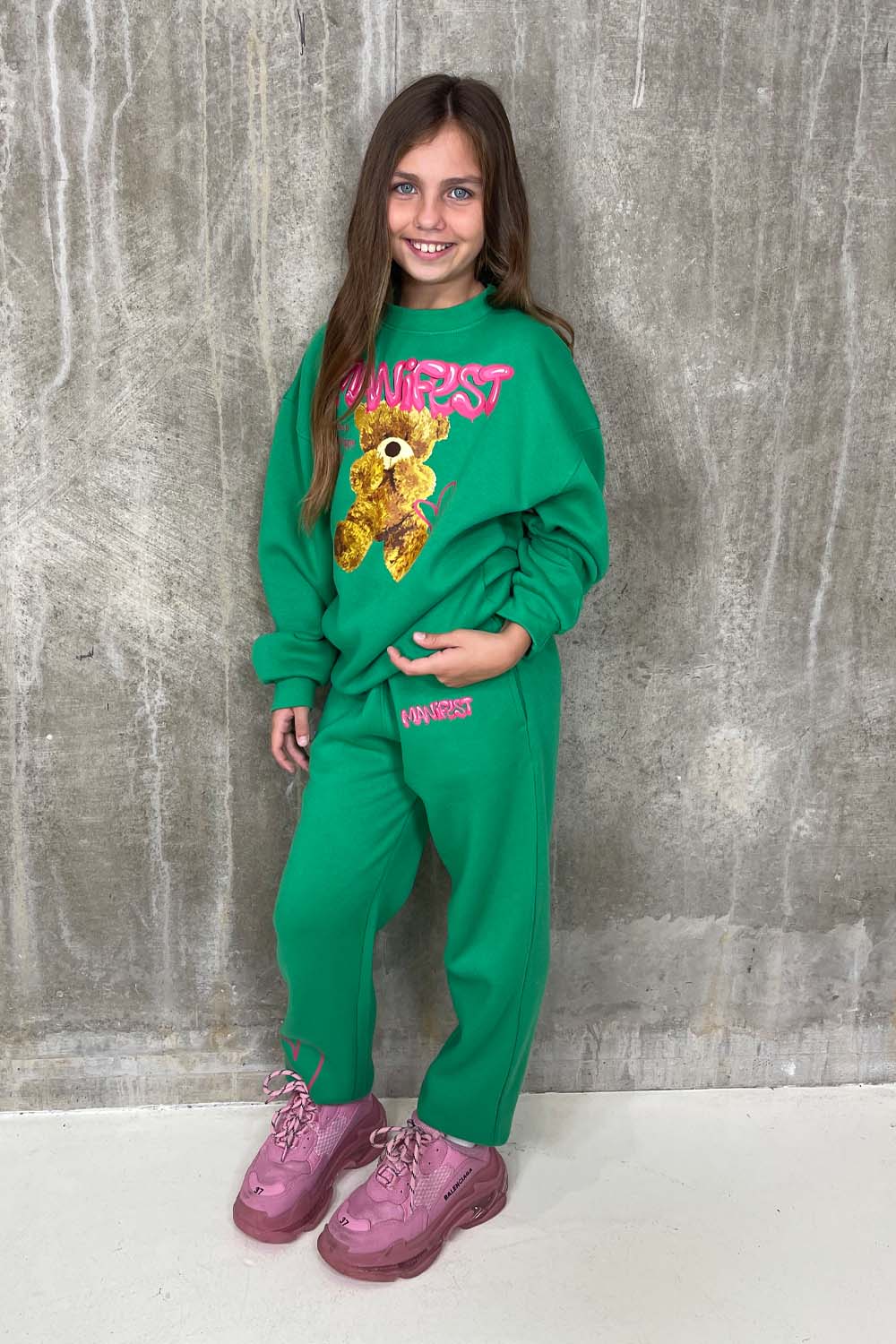 Mini Manifest Teddy green sweater loungewear set - Image 3