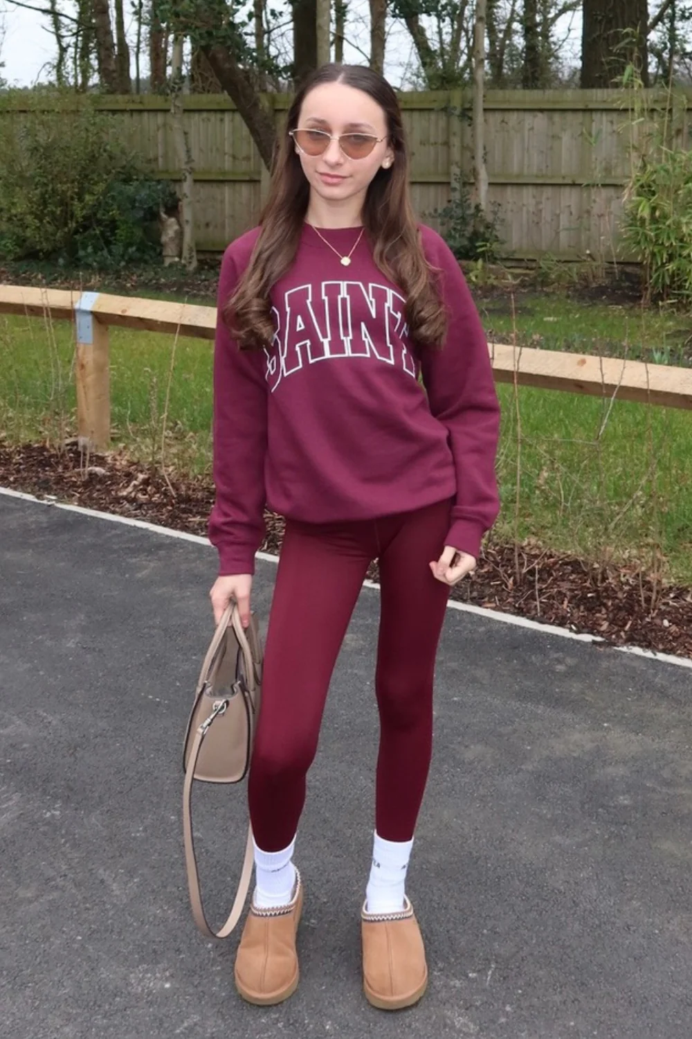 Mini Saint burgundy printed sweater - Image 2