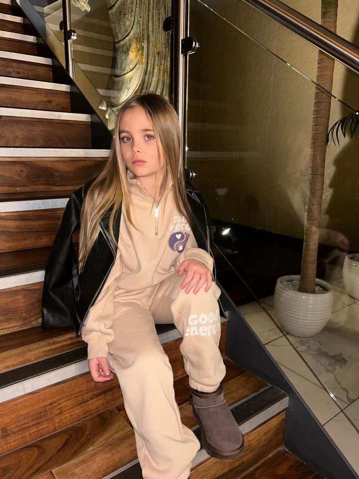 Mini stone good energy 3/4 zip sweater jogger loungewear