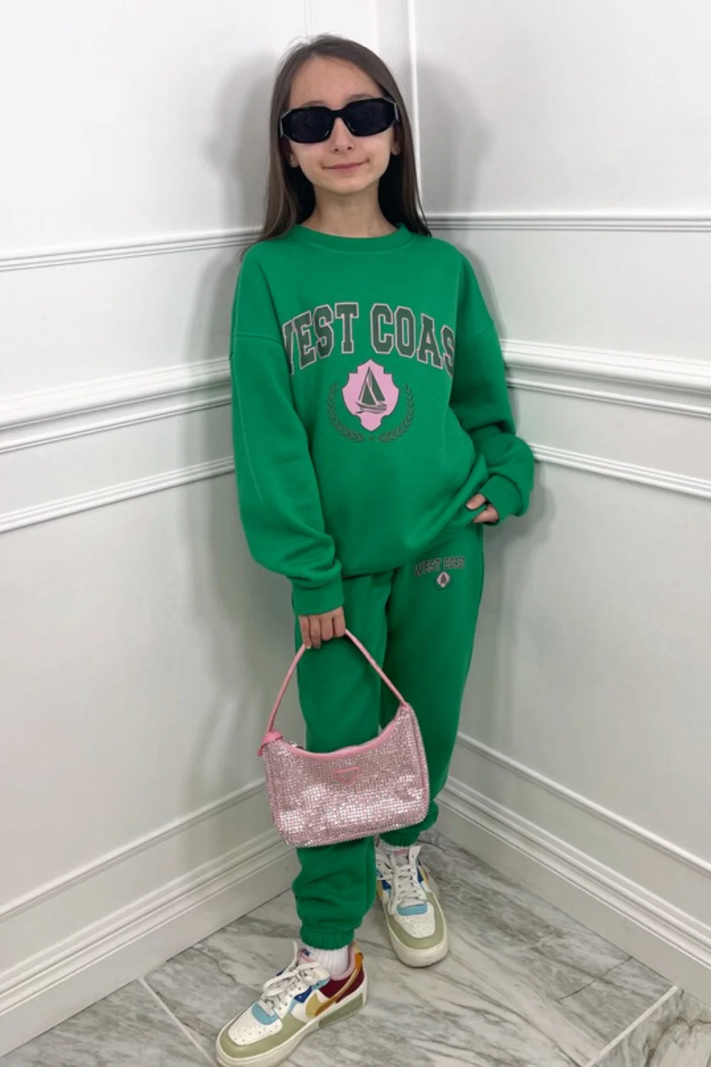 Mini west coast green & pink oversized embroidered sweater loungewear set - Image 3